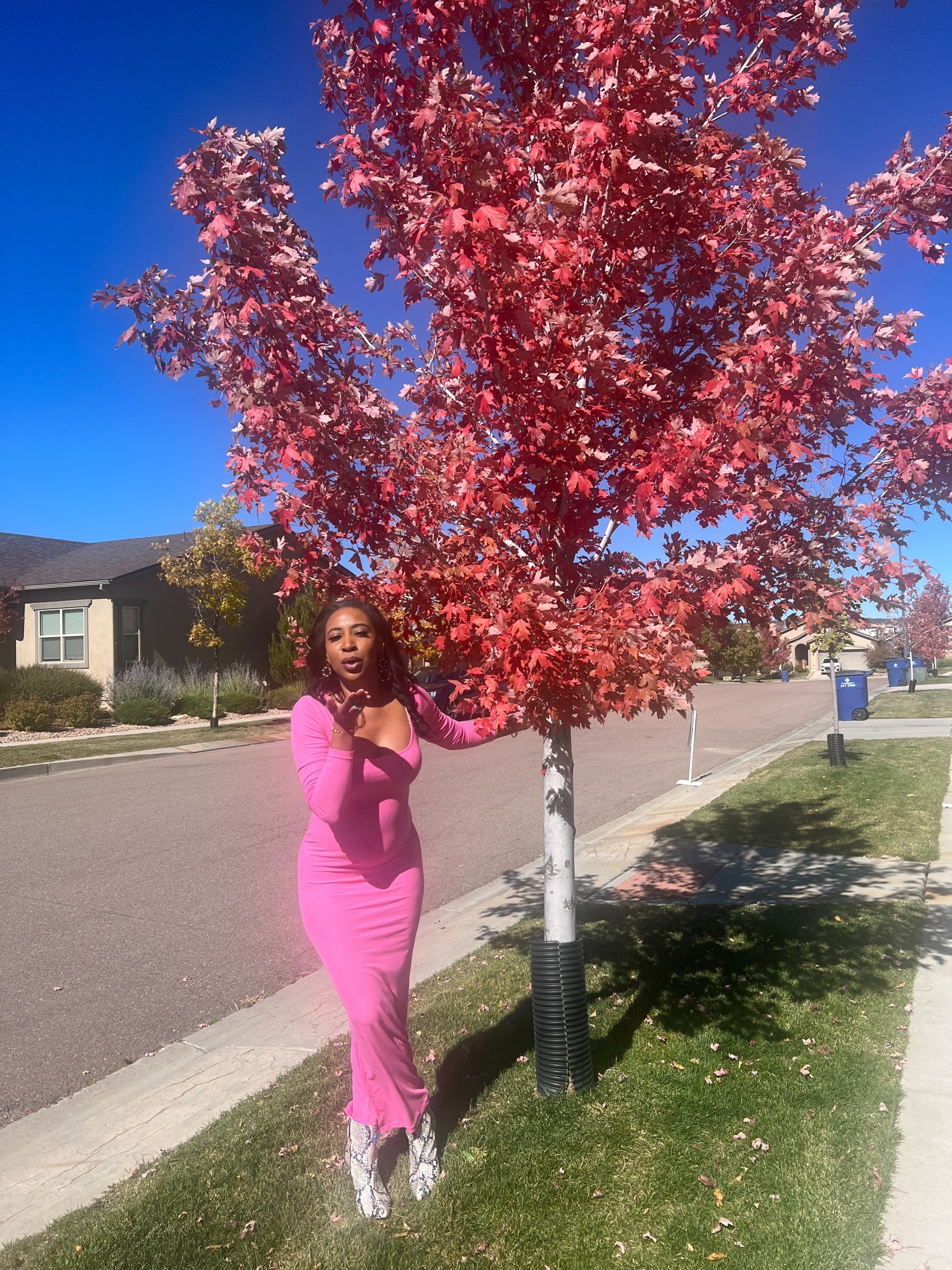 Slaying the autumn fashion game like a boss! 🍂 Rocking a pink fitted sweater dress and snake skin booties with the perfect backdrop of glorious fall foliage. Fall fashion never looked so fierce! 💋
#boots #falloutfits #falldresses #sweaterdress

#LTKover40 #LTKstyletip #LTKfindsunder50