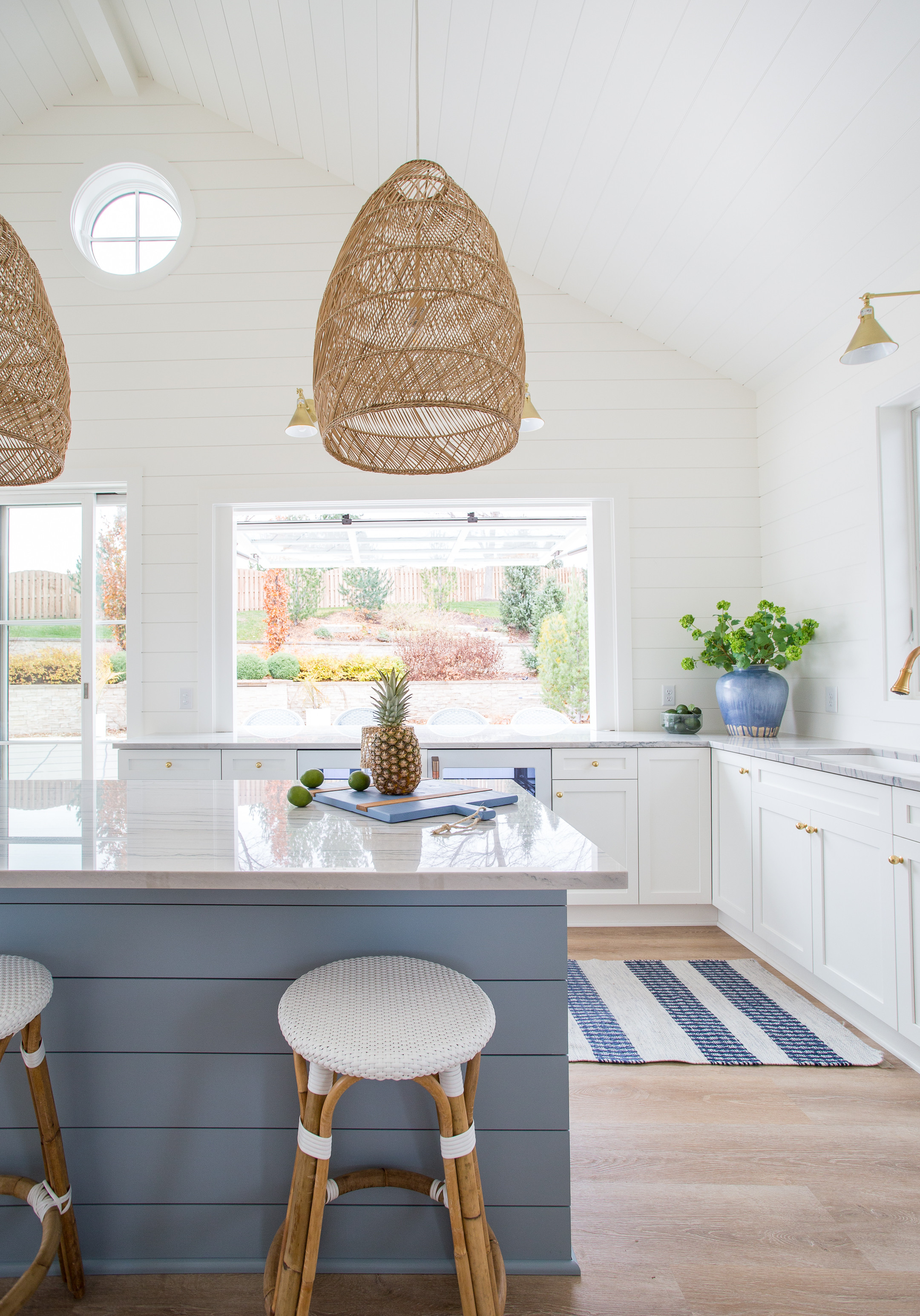 Modern coastal kitchen decor 🙌🏻🙌🏻￼

#LTKdayinmylife #LTKSeasonal #LTKHome
