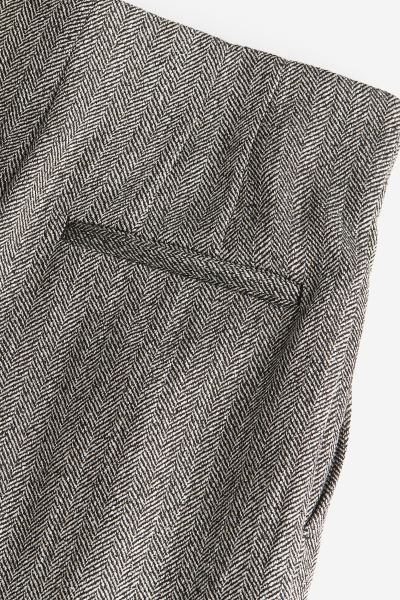 High-waisted tailored trousers | H&M (UK, MY, IN, SG, PH, TW, HK, KR)