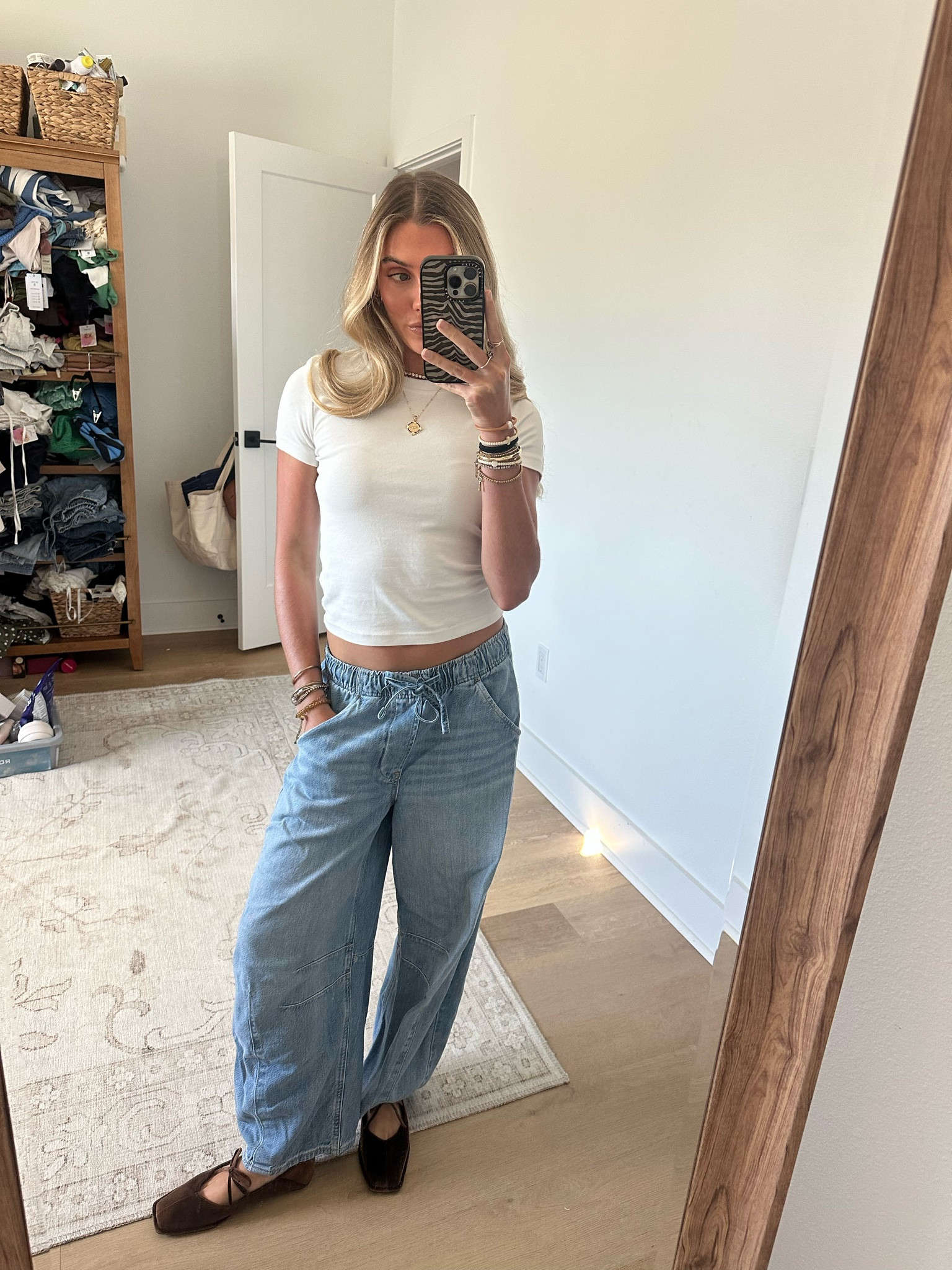 My cuts clothing baby tee size xs paired with my favorite gap horseshoe jeans size xs and my new @Fitory velvet ballet flats. FALL OUTFIT INSPO.

#LTKootd #LTKdayinmylife #LTKSeasonal