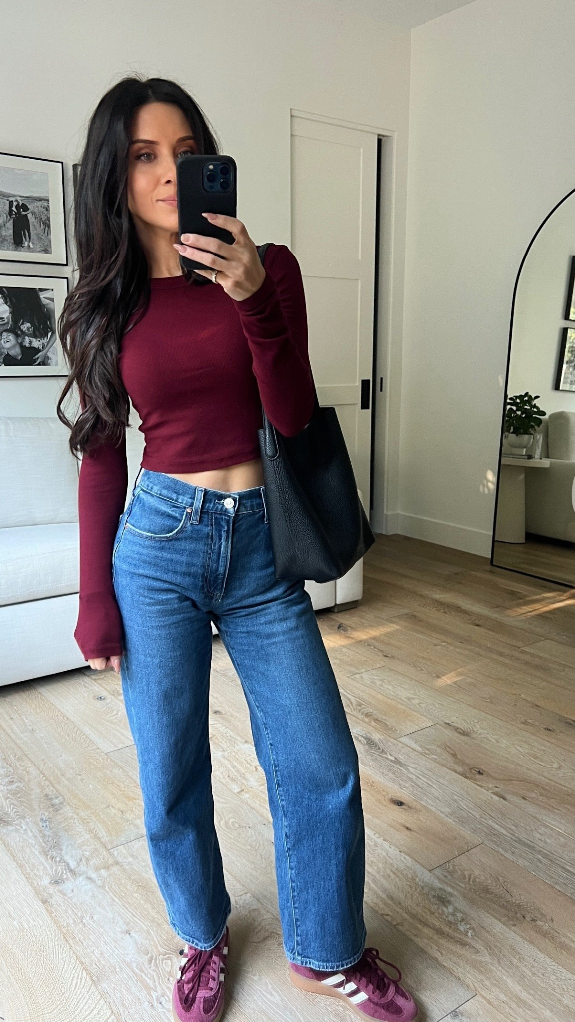 My go to comfy flattering everyday jeans. Wearing a size 24z 

#LTKmomlife #LTKootd