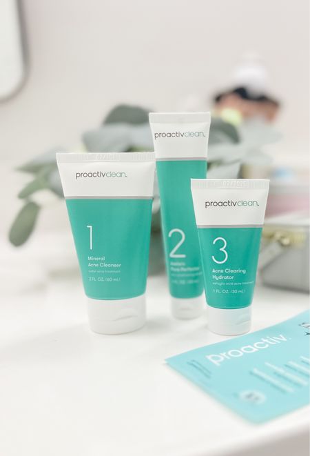 
[#AD] SKINCARE MADE EASY 

Are you struggling to keep consistent with a skincare routine? This set from @proactiv makes it so simple and will keep your skin clear and breakouts at bay!

Step One - Cleanse.
Wash away excess dirt and oil with mineral based sulfur

Step 2 - Refine 
Help improve the look of uneven skin with azelaic acid

Step 3 - 
Hydrate skin and keep it clear with salicylic acid.

These products are formulated without Parabens, Sulfates and Fragrance and this budget friendly set is available at Target.  

Love them for travel as well! 

I have linked this and all of the products for you on my  LTK app.


Follow my shop @thebeautyblotter on the @shop.LTK app to shop this post and get my exclusive app-only content!



#LTKstyletip #LTKbeauty #LTKover40