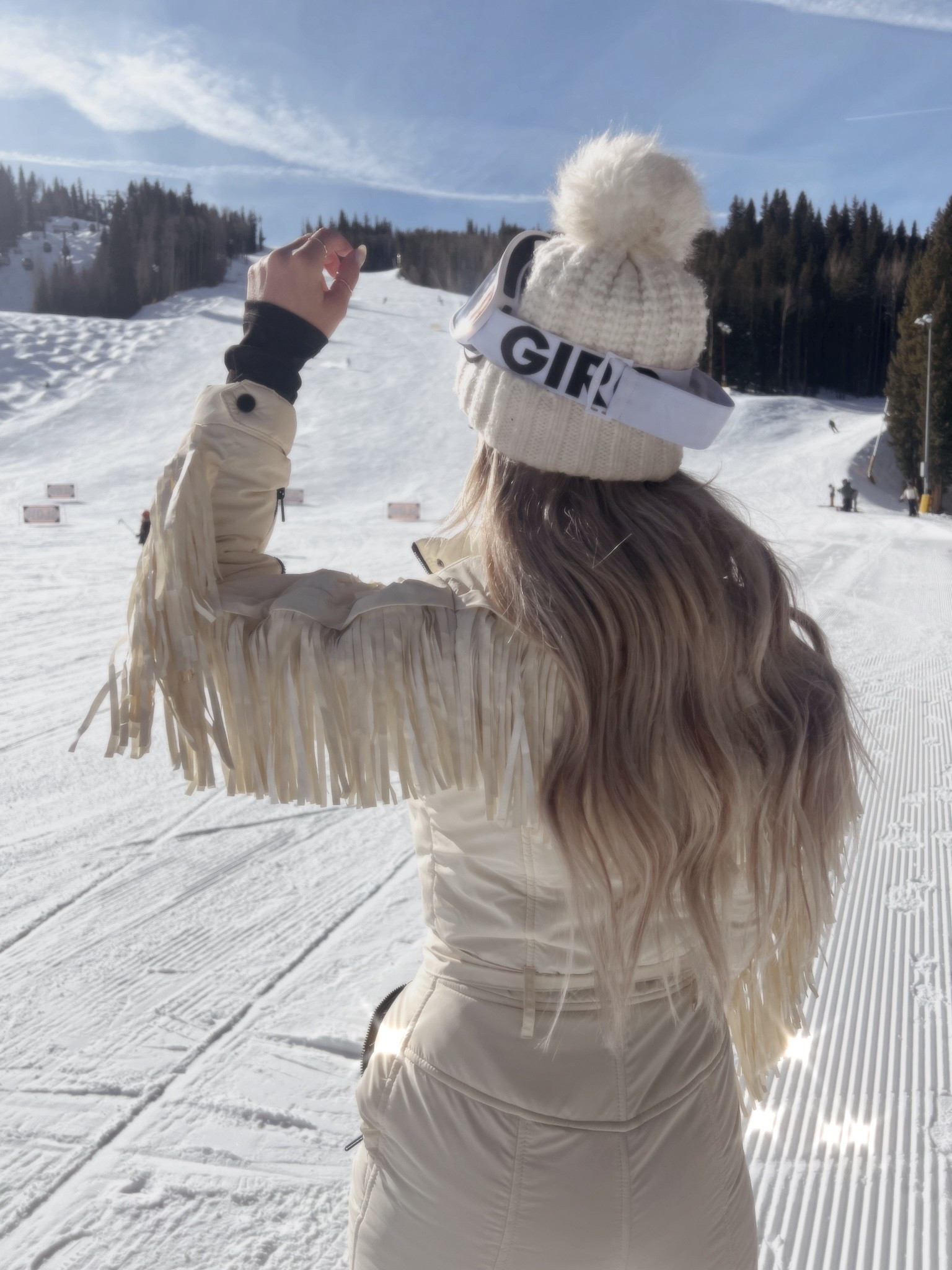 Fringe one piece ski / snow suit🤍🫶🏼❄️

#LTKdayinmylife #LTKgrwm #LTKootd