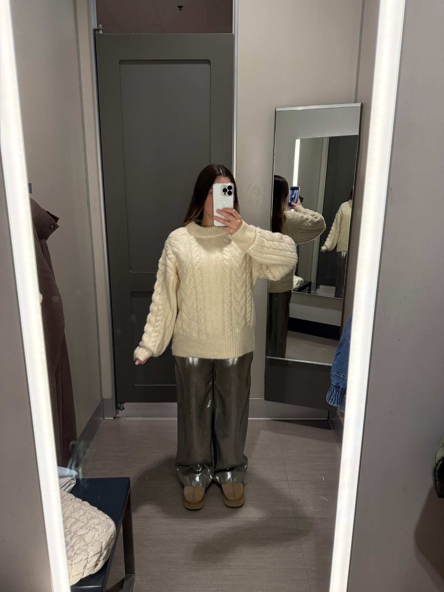 Nye outfit, New Year’s Eve outfit, comfy holiday outfit, winter outfit 

#LTKootd #LTKFindsUnder50 #LTKHoliday