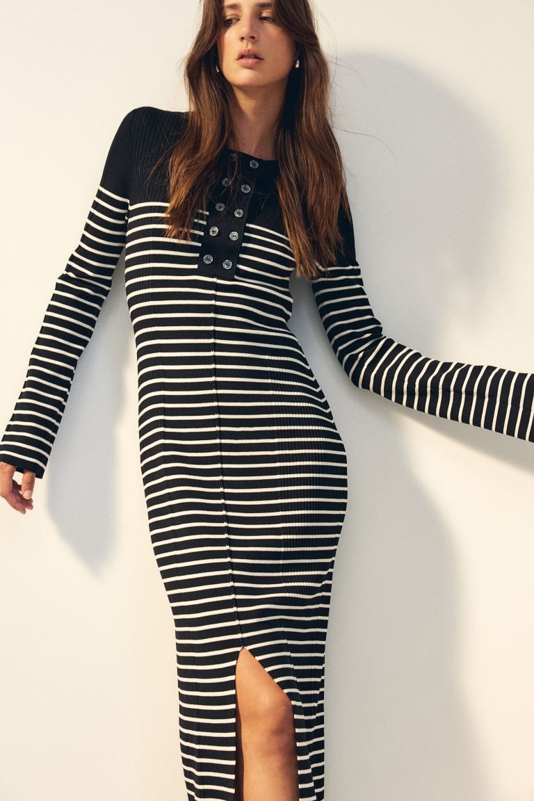 Long Rib-knit Dress - Round Neck - Long sleeve - Black/white striped - Ladies | H&M US | H&M (US + CA)