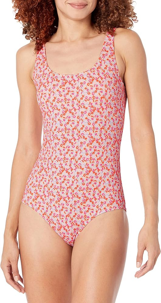 Amazon Essentials Women's One-Piece Scoop Neck Coverage Swimsuit (Available in Plus Size) | Amazon (US)