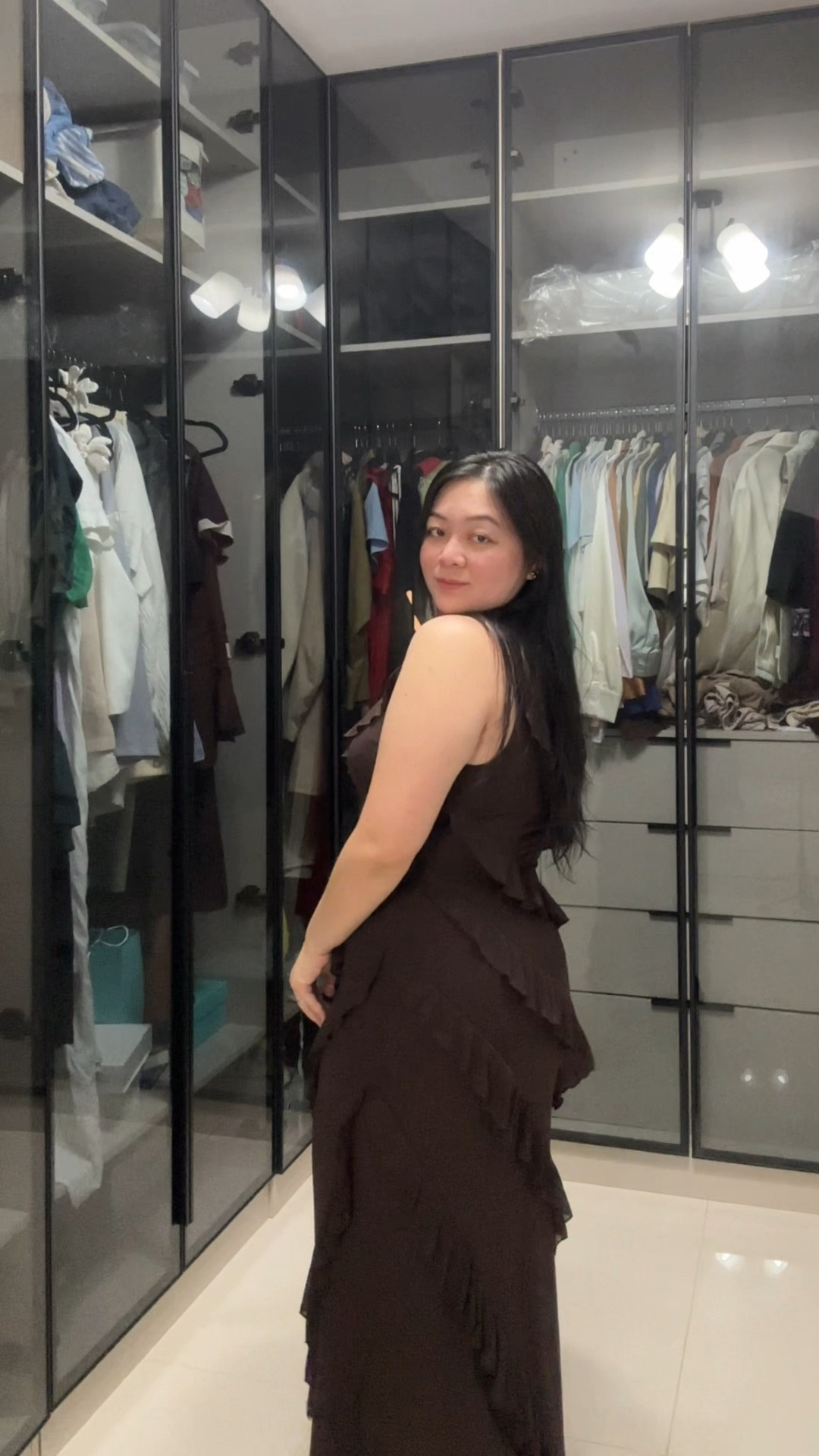 dinner date dress #eveningdress #dinnerdateoutfit