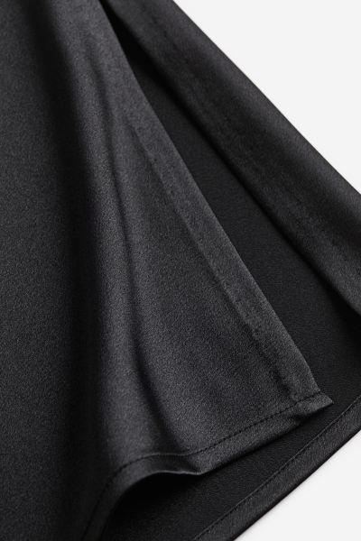Satin Skirt | H&M (US + CA)