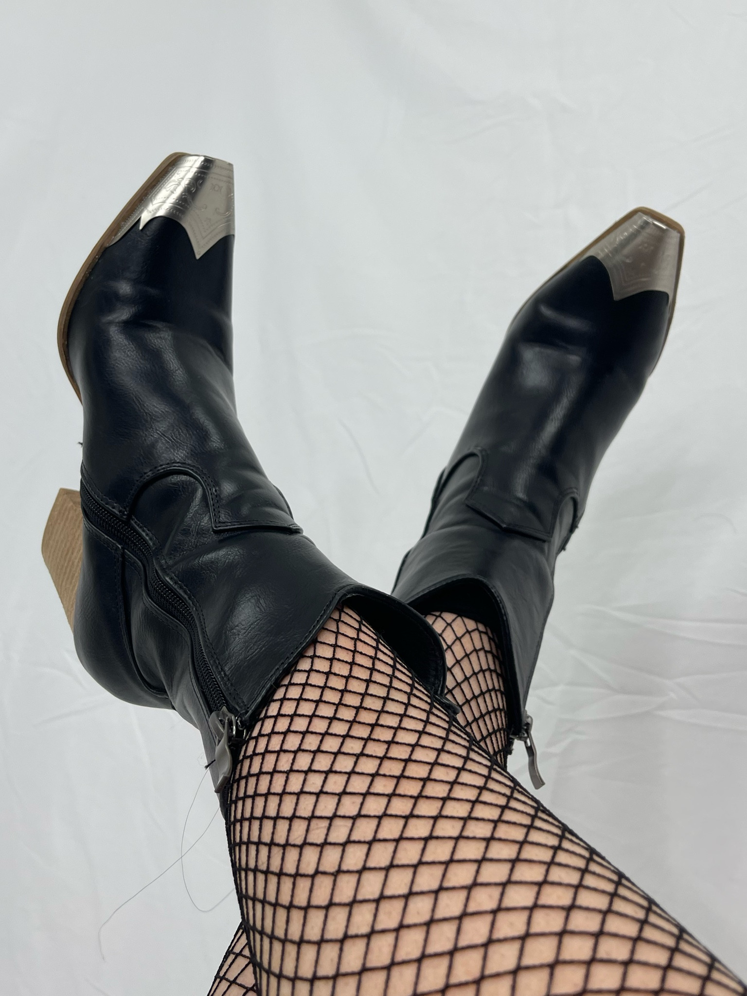#LTKboots #LTKcowgirlboots

#LTKsalealert