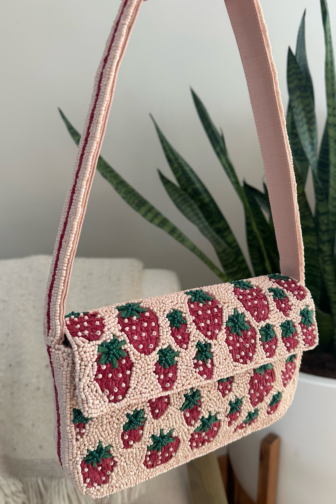 cutest spring bag 💕




Spring purse, spring handbag, spring bag

#LTKStyleTip