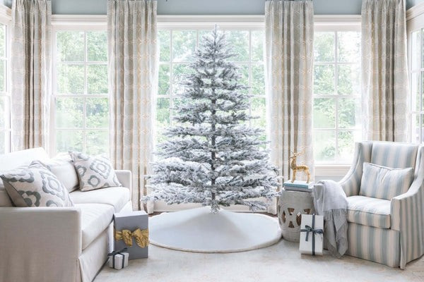 7.5' Rushmore Flock Quick-Shape Tree 750 Warm White Led Lights | King of Christmas