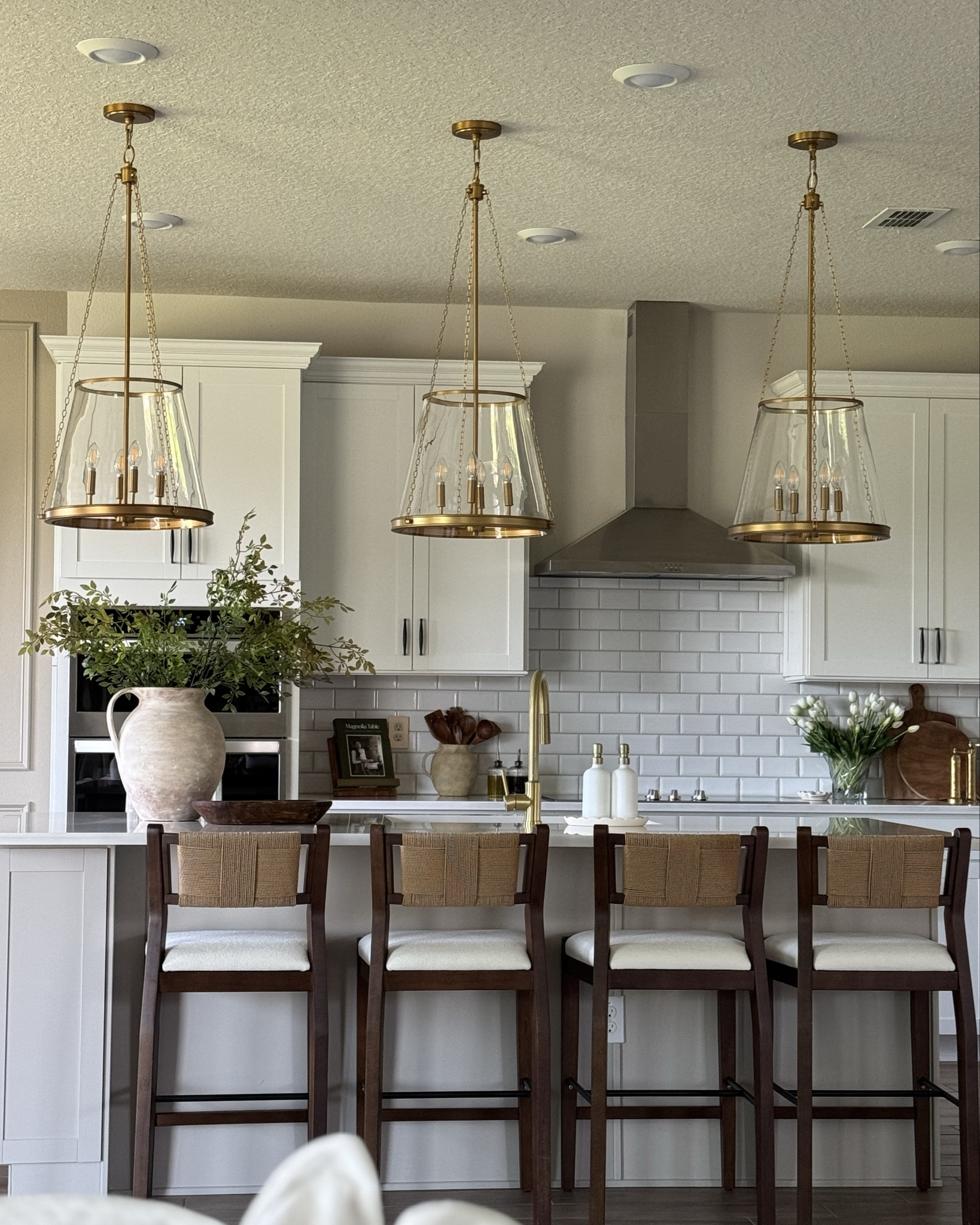 Still not over how these pendant lights from @lightopia_ completely transformed our kitchen! (gifted) The brass + glass combo gives just the right amount of warmth and elegance. They’re seriously the cherry on top of this space. Obsessed is an understatement. 😍 

Use code RIVERA15 for an exclusive 15% off your order—because your space deserves this kind of glow.

#mylightopia #pendantlights #kitchenlights #lighting

#LTKHome