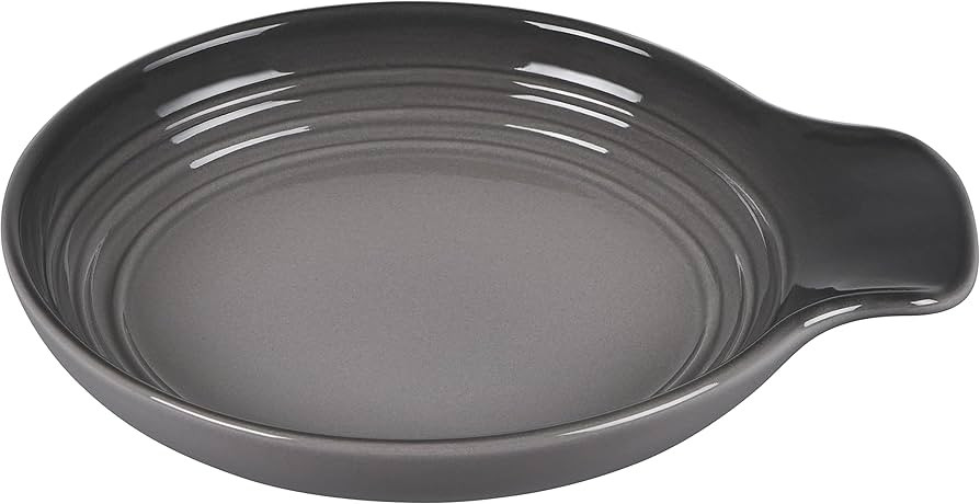 Le Creuset Signature Stoneware Spoon Rest, 6 Inches, Oyster | Amazon (US)