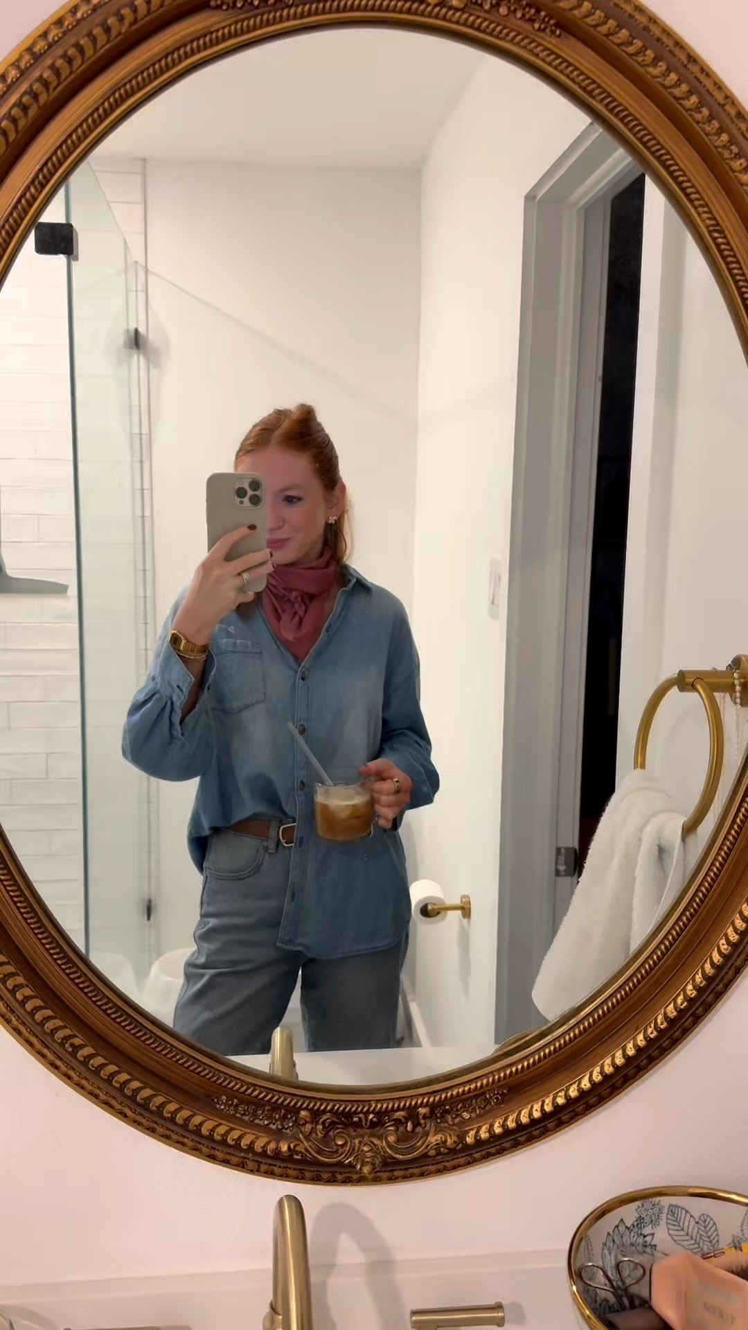 spend the day with me as i go in office for my corporate 9to5 as an executive assistant!

#LTKWorkwear #LTKdayinmylife #LTKootd