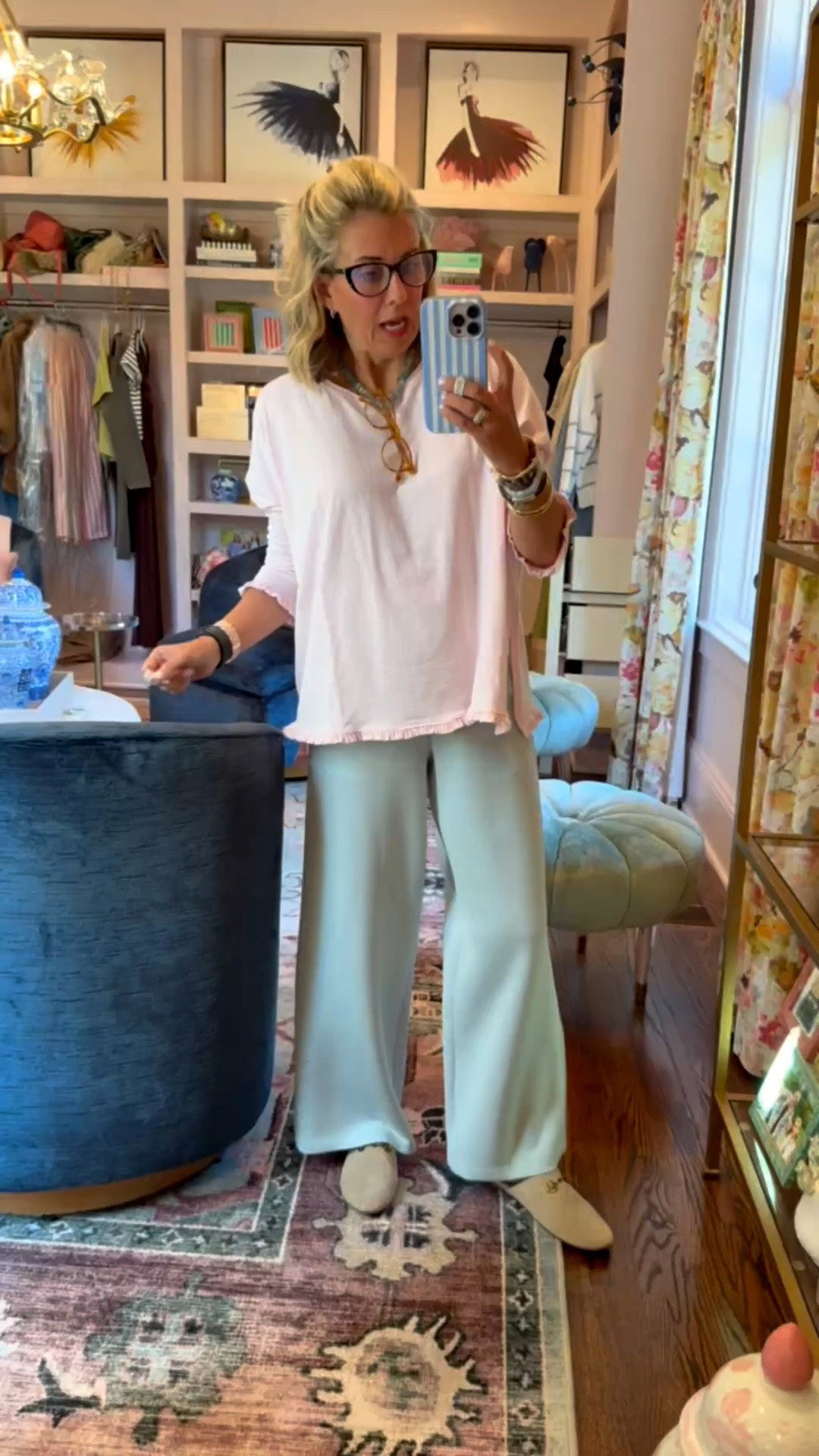 Out the door we go!
Top - one size 
Pants - small petite
Shoes - 8 tts 

Codes:
*Mersea - Catherine15
*Allie + Bess - Catherine20