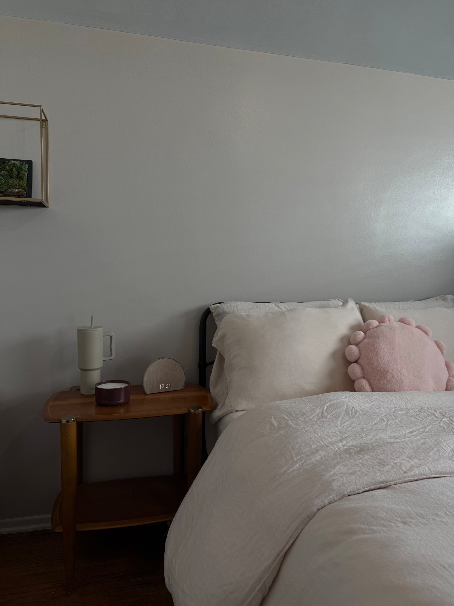 bedding & nightstand deets!

#LTKhome