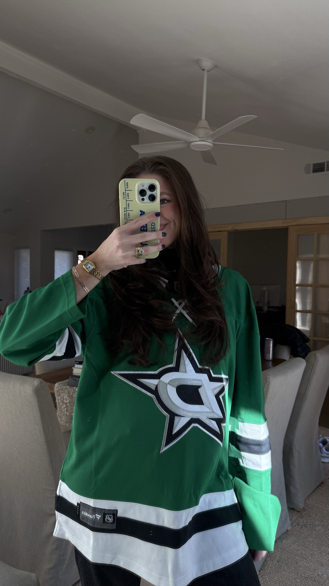 What I wore to the stars hockey game! Phone case is Amazon 

 

#LTKootd #LTKSeasonal