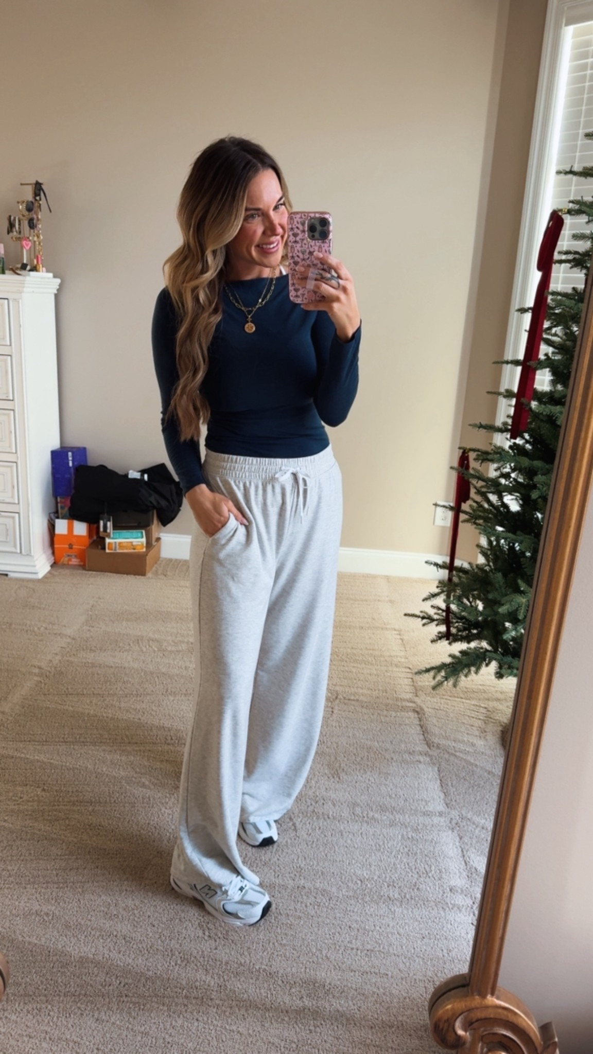 The best sweatpants & basic top!! Paired so good with my new sneakers! 

#LTKootd #LTKdayinmylife #LTKmomlife