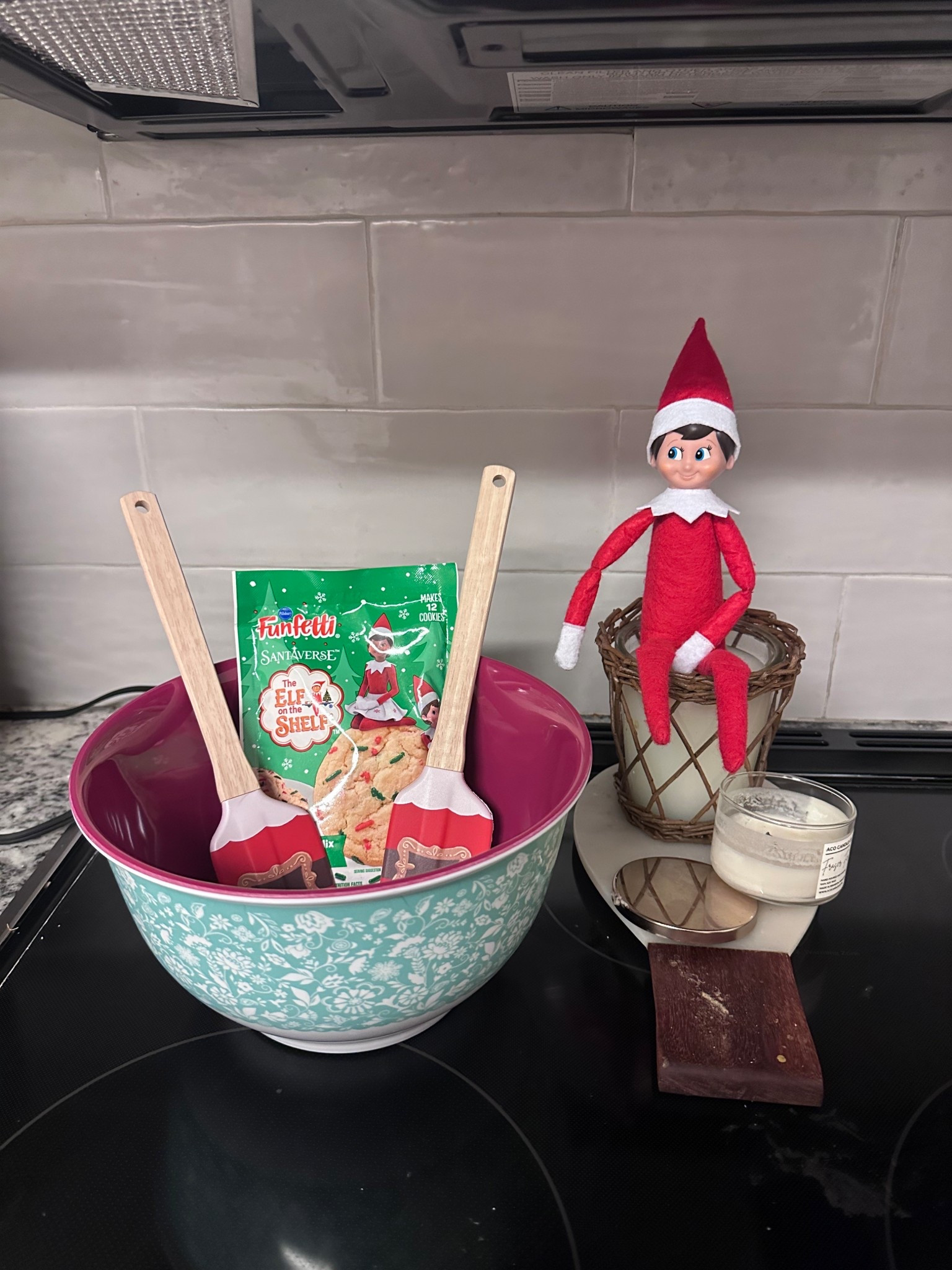 Elf on the shelf day 5!

#LTKSeasonal #LTKHoliday