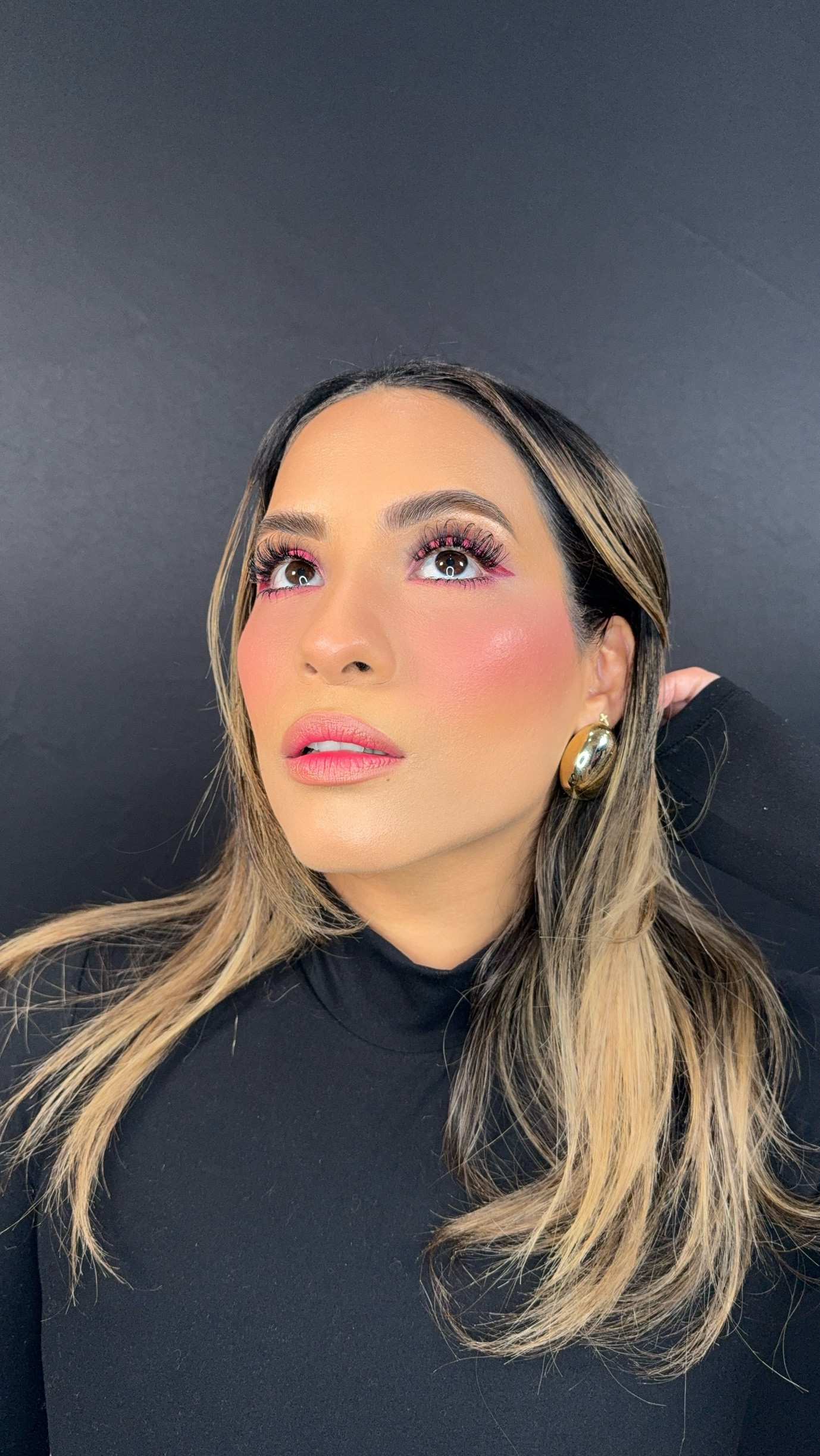 Valentine’s Day makeup look 💖

#LTKBeauty