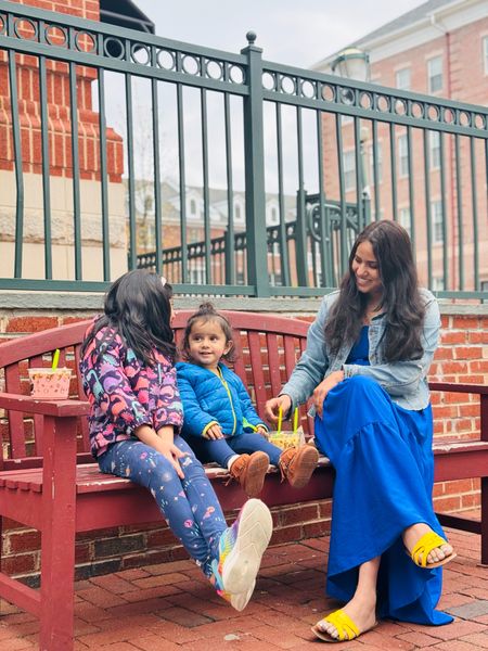 Weekend breakfast diaries with my little girl. I am always in love with long flowy dresses for casual outing and pairing them with denim jacket which can never go wrong. It’s an easy yet dressy simple mom look 💙💙


#bluedress #springlook #ootd #springoutfit #momstyle #effortlesslook #ltkunder40 #springdress #springstyle

#LTKtravel #LTKfindsunder50 #LTKstyletip