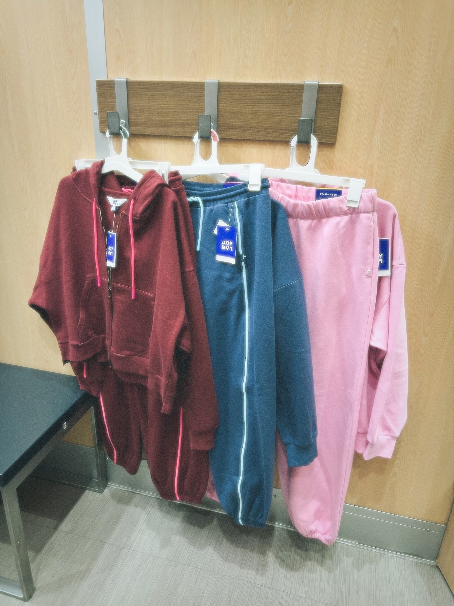 moms🤝matching sweat sets