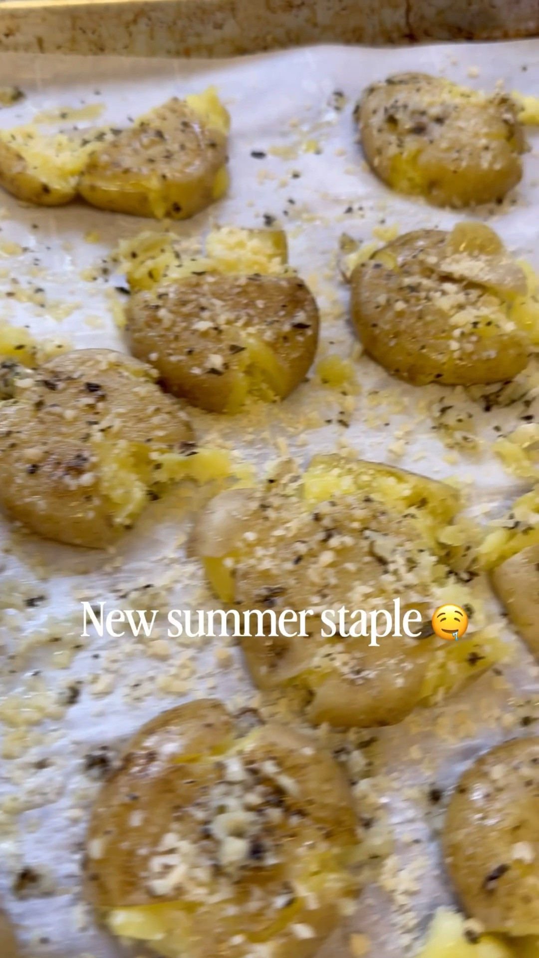 Smashed potatoes ✨

Mini potatoes 
Olive oil 
Salt
Black pepper
Garlic powder 
Dash if red pepper flakes 
Parm cheese 

Preheat oven 375 
Boil potatoes for 10-15 minutes or microwave for 5 after washing 
Smash with potatoes masher or with fork 
Brush oil & seasonings on all the potatoes 
Sprinkle parm cheese
Bake for 20 minutes or until desired crispiness 


#summerdinners #memorialdaymeals #smashedpotatoes

#LTKfoodie #LTKHome #LTKdayinmylife