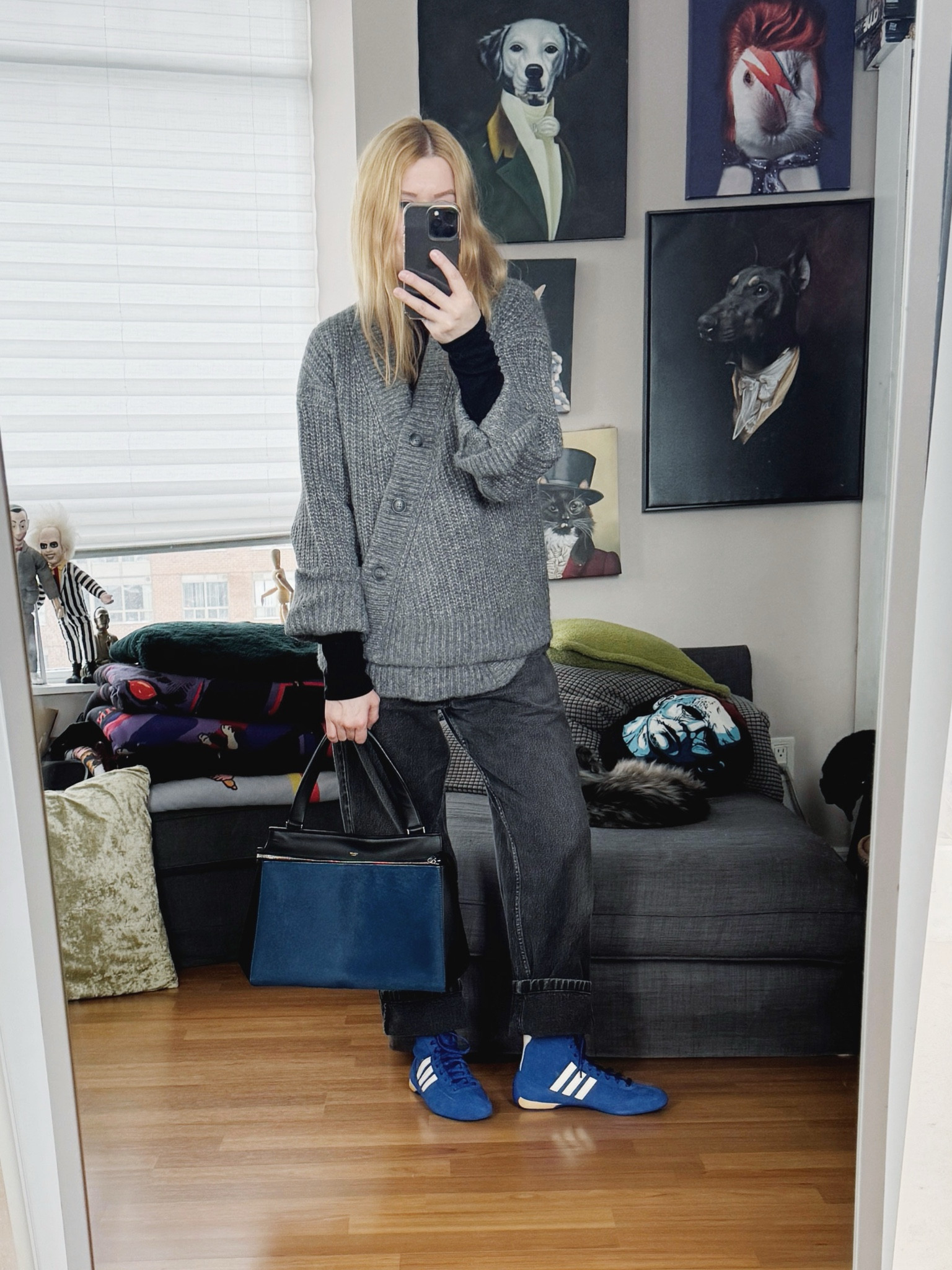 Jeans are vintage, bag is old Celine.
•
#winteroutfit #oldceline #wintertrends #torontostylist #StyleOver40  #secondhandFind #fashionstylist #slowfashion #vintagestyle #fringejacket #FashionOver40  #vintagestyle #genX #genXStyle #shopSecondhand #genXInfluencer #genXblogger #secondhandDesigner #Over40Style #40Plus

#LTKShoeCrush #LTKStyleTip #LTKOver40