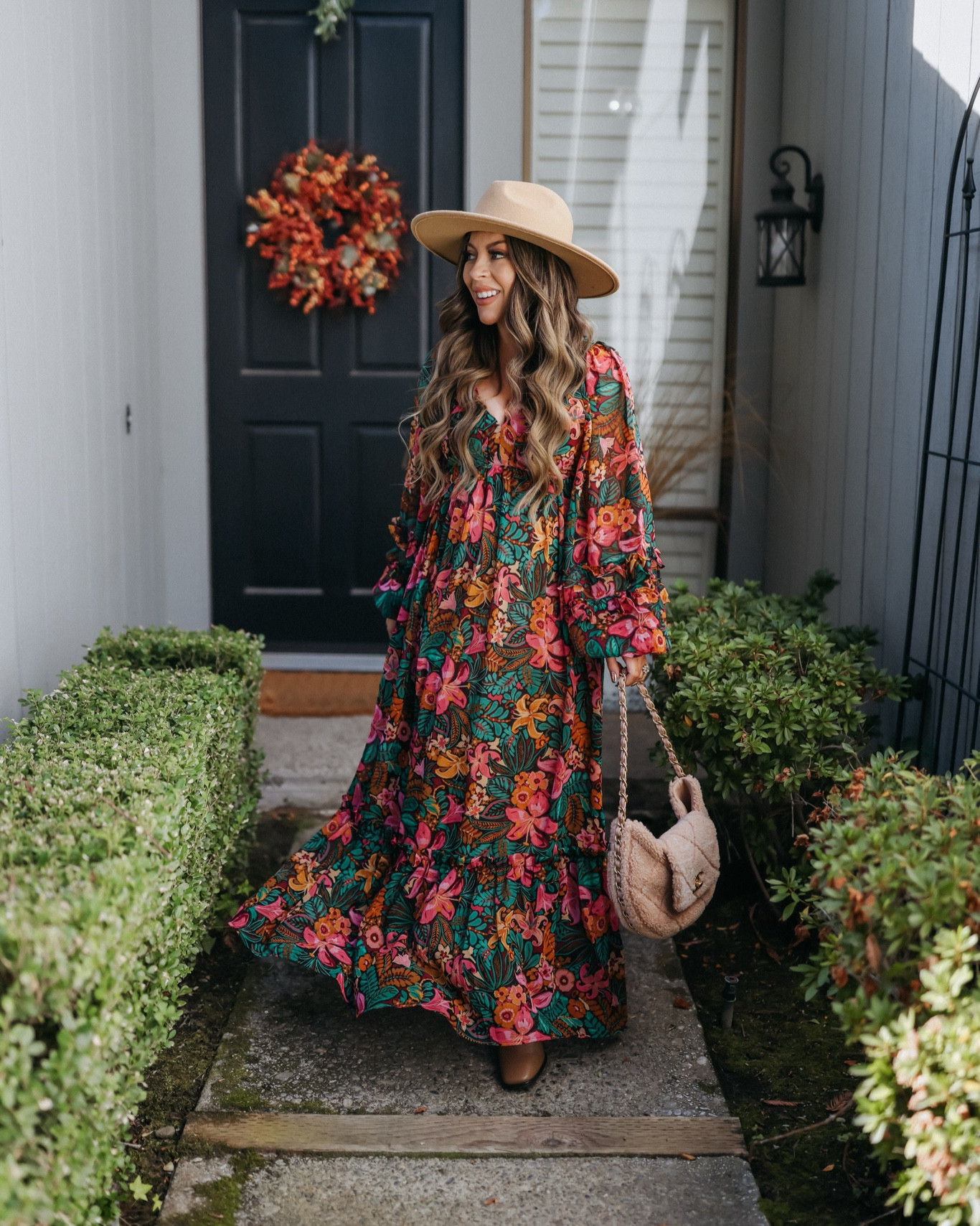 Obsessed with this floral maxi dress. Wearing xs

Vici
Fall outfit
Fall dress
Thanksgiving outfit
Family photos dress
Family photos outfit



#LTKHoliday #LTKbump #LTKSeasonal