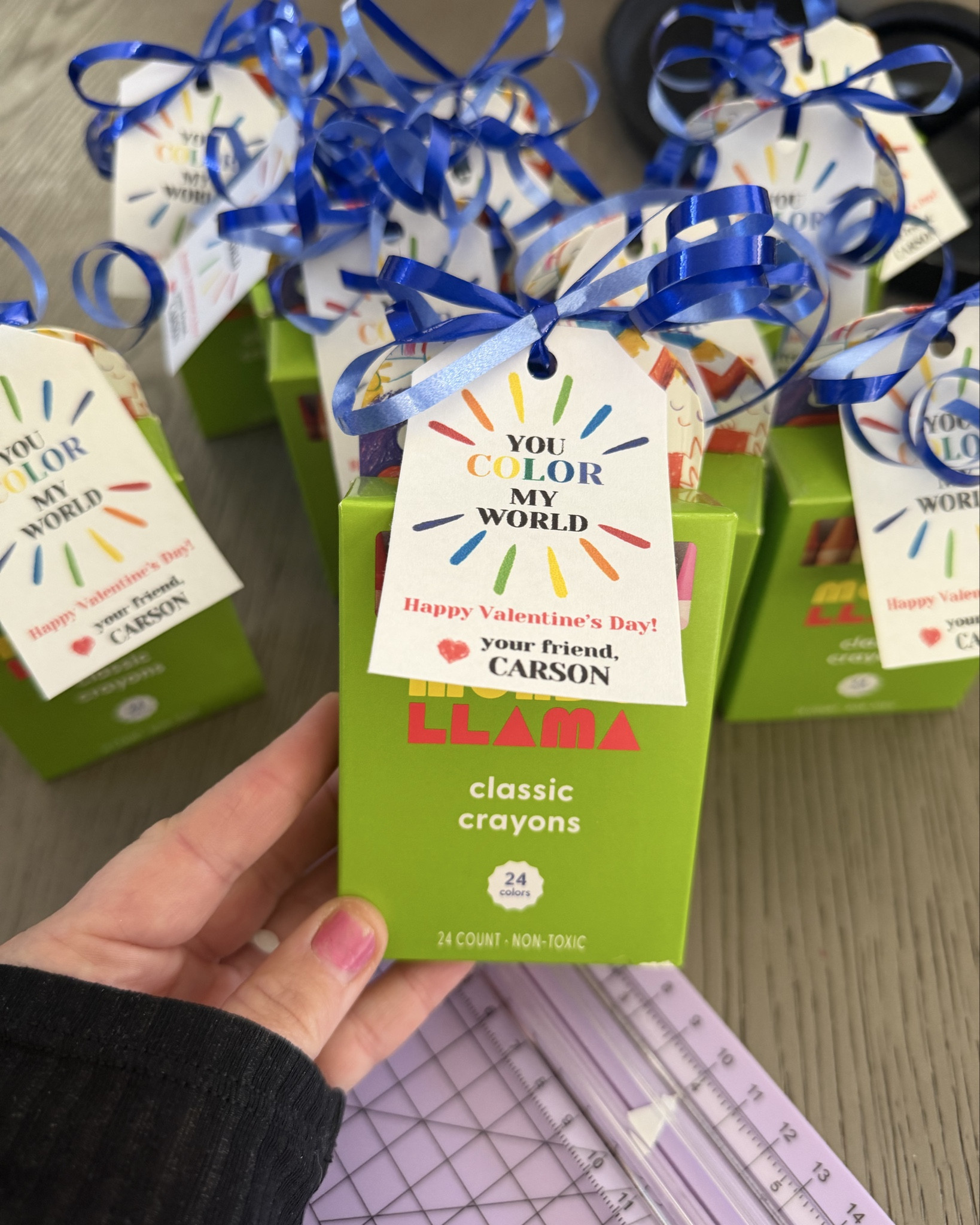 Easy, affordable valentine gifts for school, preschool or daycare. Non snack treat! #valentine #valentinegift #printable #gifttag #classparty #diy #customtag #personalizedtag

#LTKValentine #LTKKids #LTKmomlife