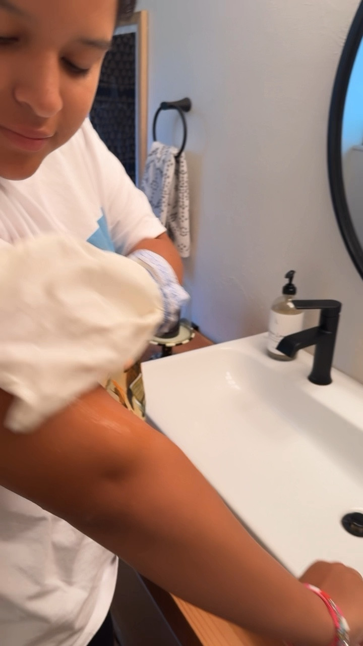 One of the best Amazon finds ever! This mit not only exfoliates but it also gets rid of KP on the backs of arms 

#LTKBeauty #LTKFamily #LTKSaleAlert