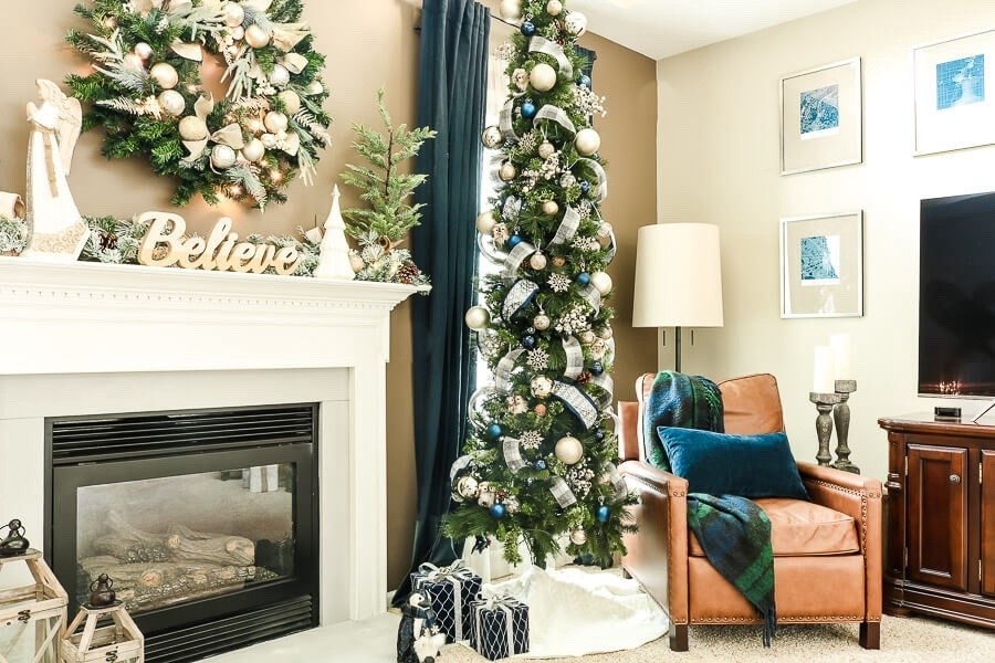 My favorite Christmas skinny tree. Tis the season!

#LTKHome #LTKSeasonal #LTKHoliday