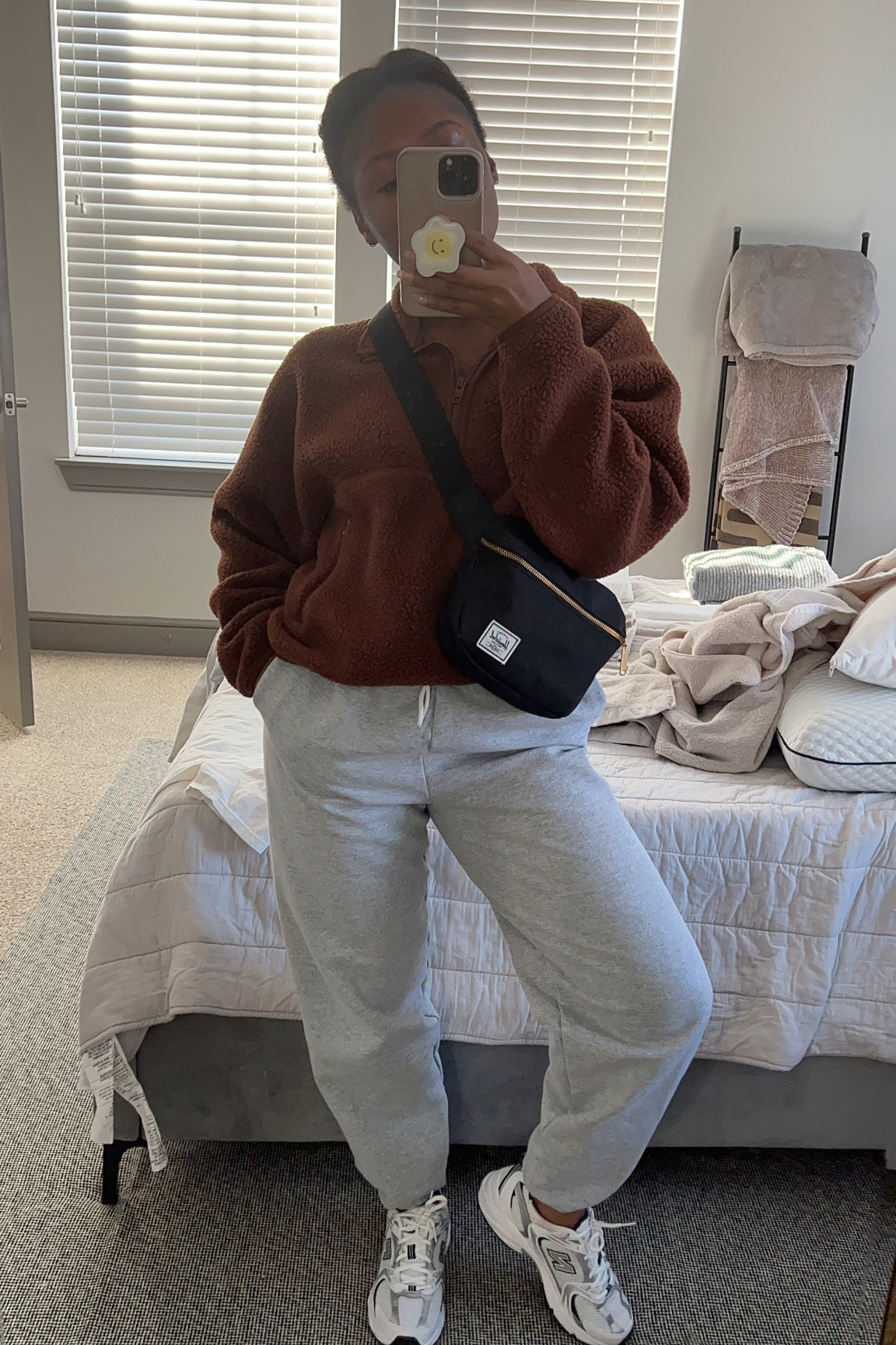 Comfy running errands outfit! Original teddy fleece is from Aritzia. ✨ 


#LTKFind #LTKstyletip #LTKfit