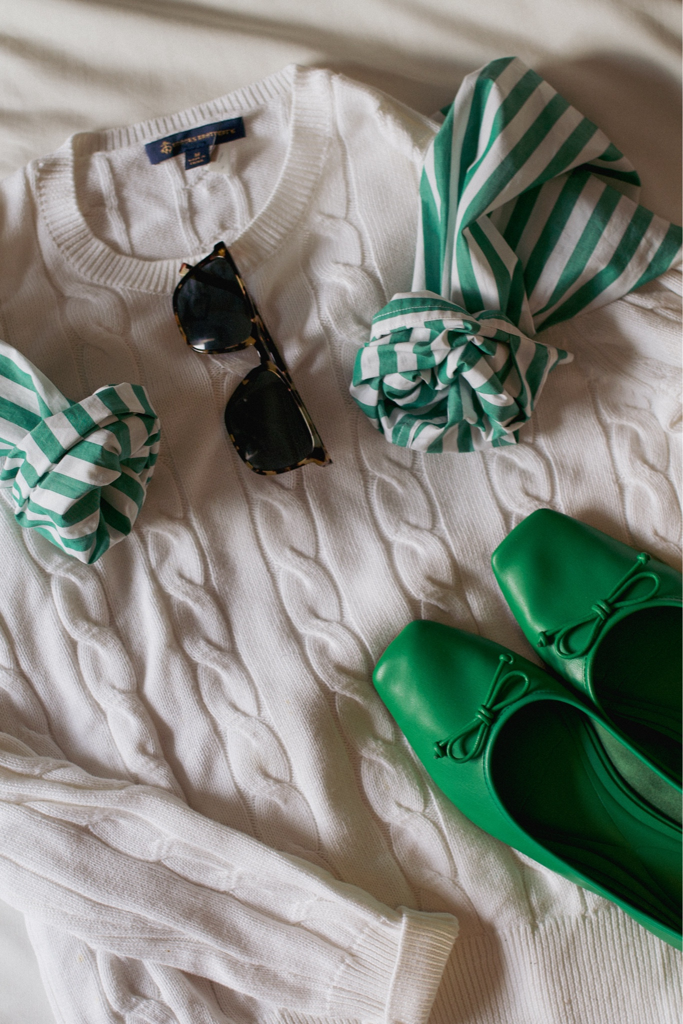 Ballet flats for spring on sale!!! #springfashion #springstyle #balletflats #shoecrush #preppy #outfitinspiration #outfitinspo #springshoes

#LTKfindsunder50 #LTKshoecrush #LTKsalealert