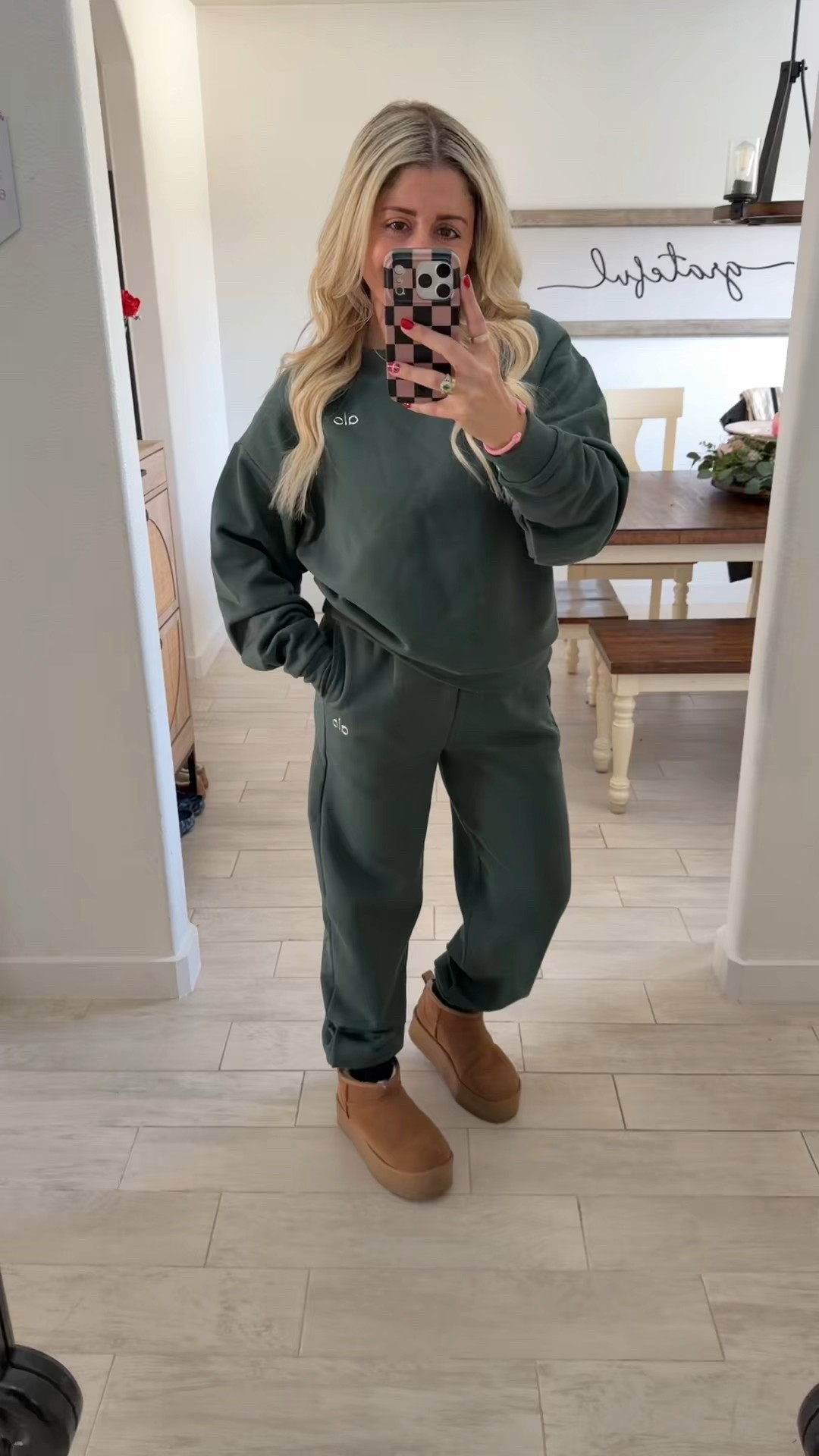 Comfy ootd
Alo matching set small
Platform Ugg boots tts

#LTKFindsUnder50 #LTKFindsUnder100 #LTKootd