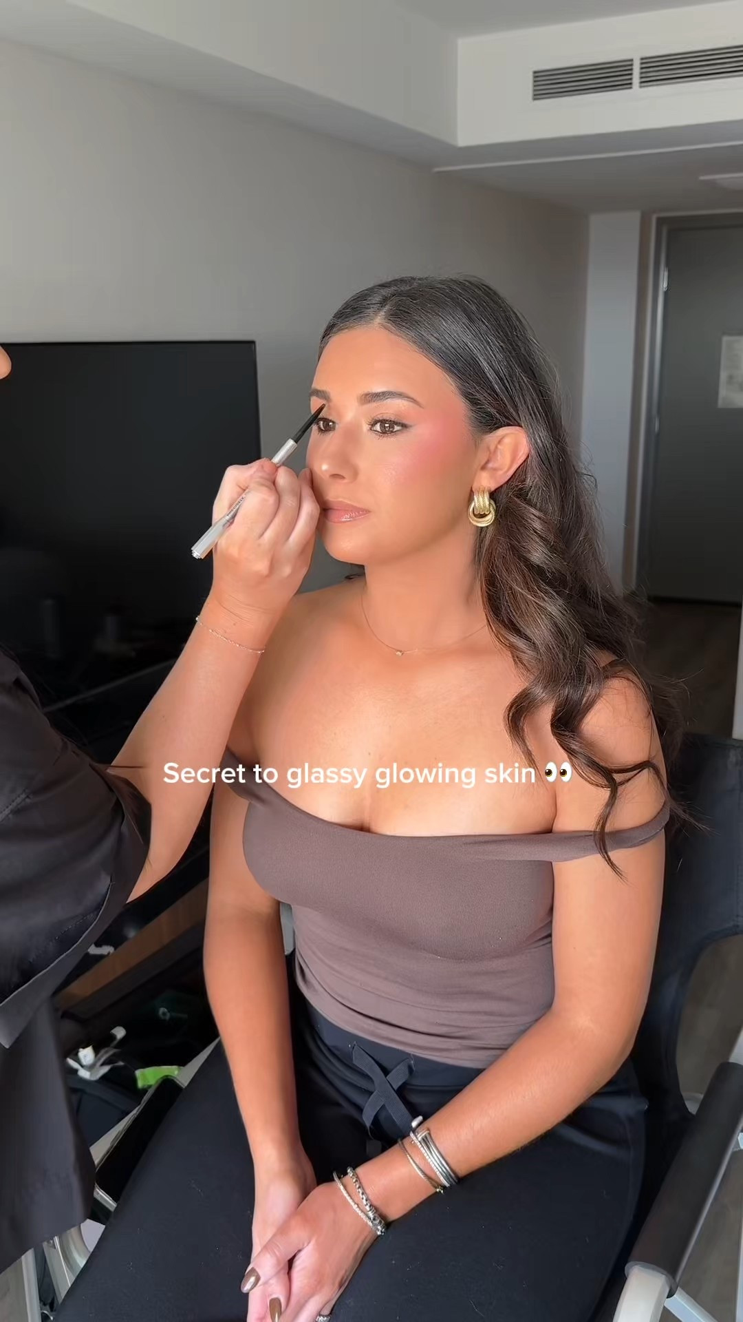 Glassy glowy skin unlocked with the BYOMA Bio-Collagen Facial Mask 🩷 