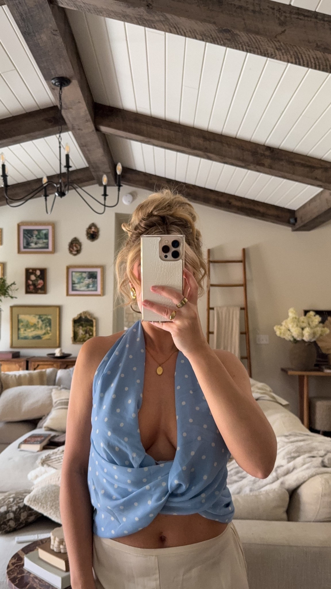 Polka dot top from @ohpolly 

#LTKSeasonal #LTKootd