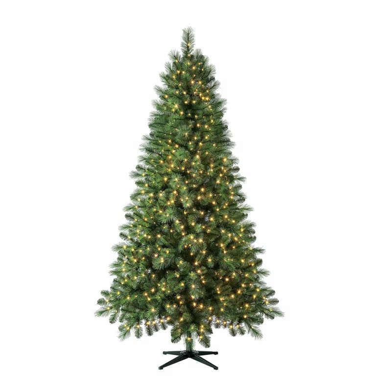 Evergreen Classics Pre-Lit Westwood Pine Artificial Christmas Tree, Clear, 7.5' | Walmart (US)