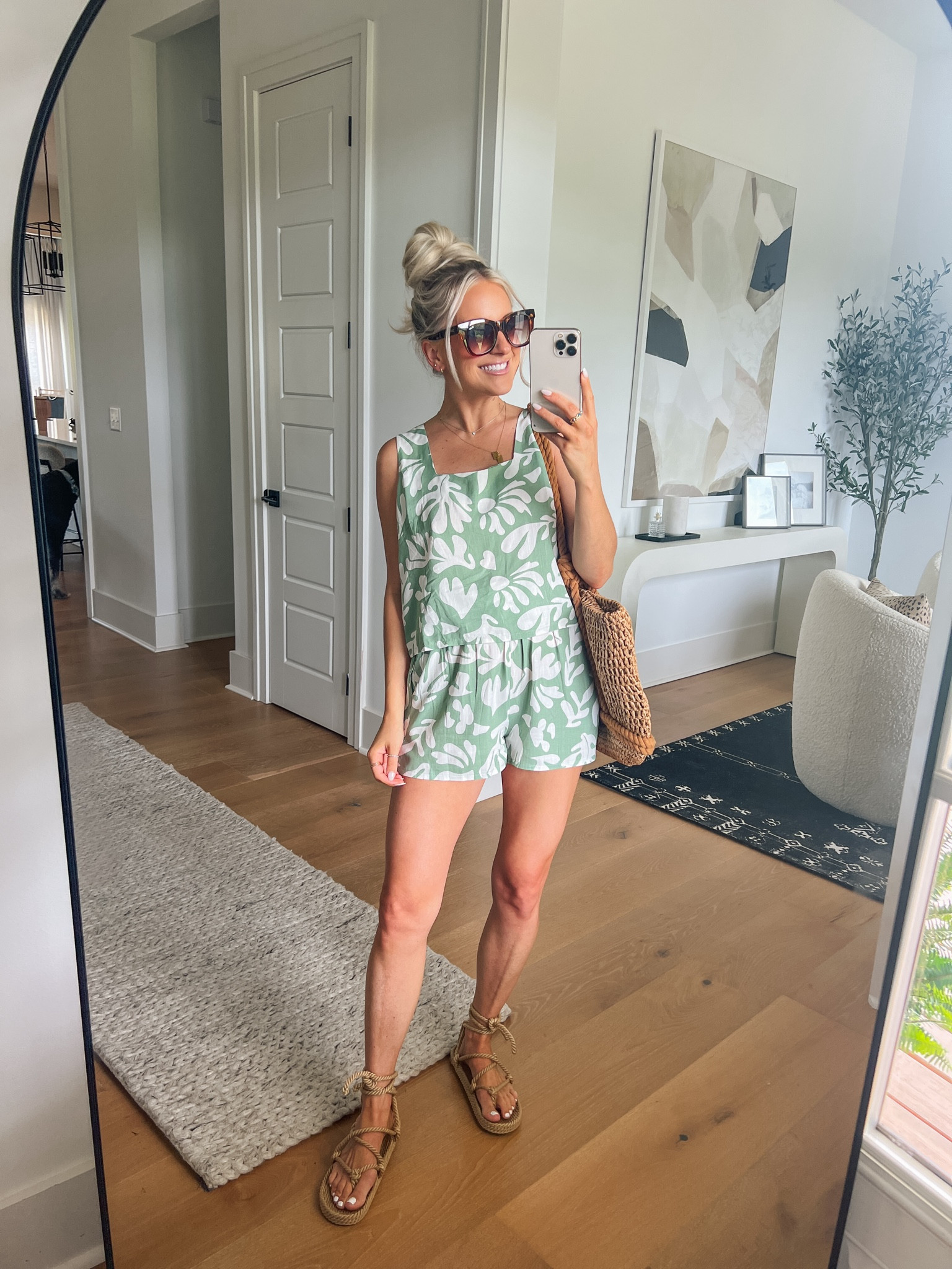 Use KATIE30JUNE for 30% off!

Wearing a small in the set! 

#LTKFindsUnder50 #LTKStyleTip #LTKSeasonal