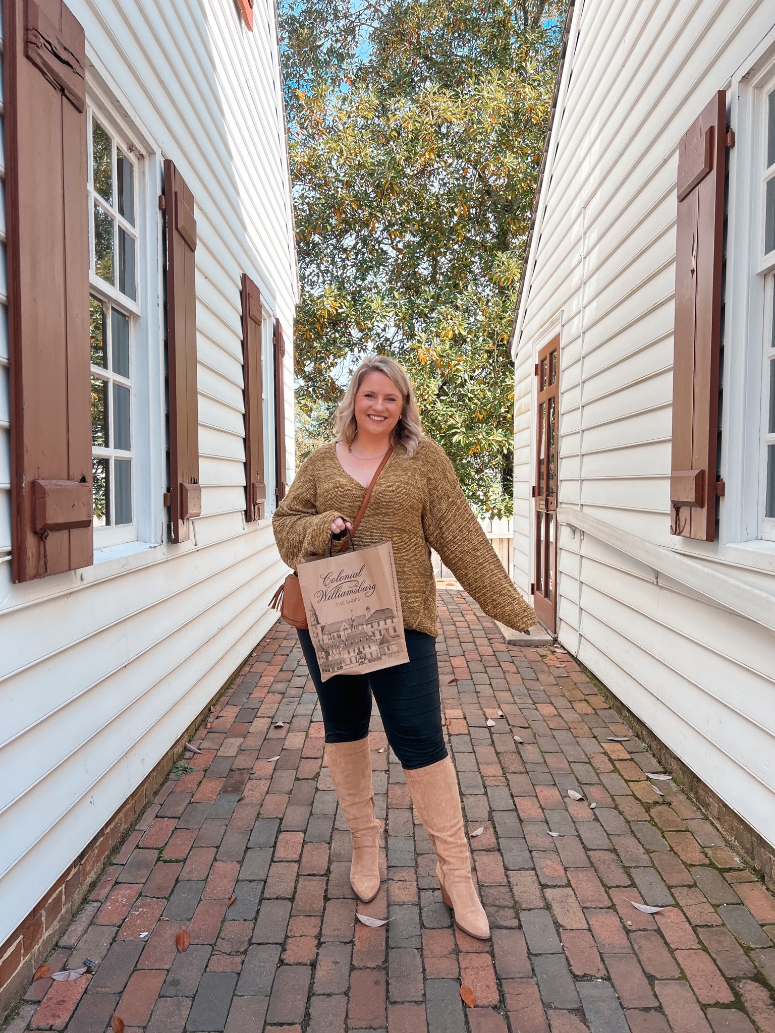 Fall sweater from Target 🎯 

#LTKSeasonal #LTKunder50 #LTKworkwear