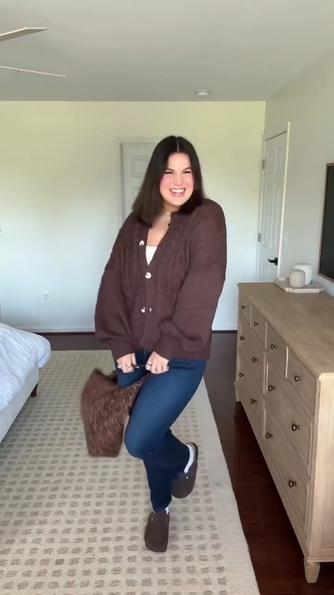 Midsize  outift! 
Bralette/tank/cardigan - xl Jeans - 32 Shoes - 10



#LTKMidsize #LTKTall #LTKSeasonal