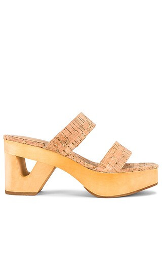 x REVOLVE Stevie Clog Sandal in Natural | Revolve Clothing (Global)