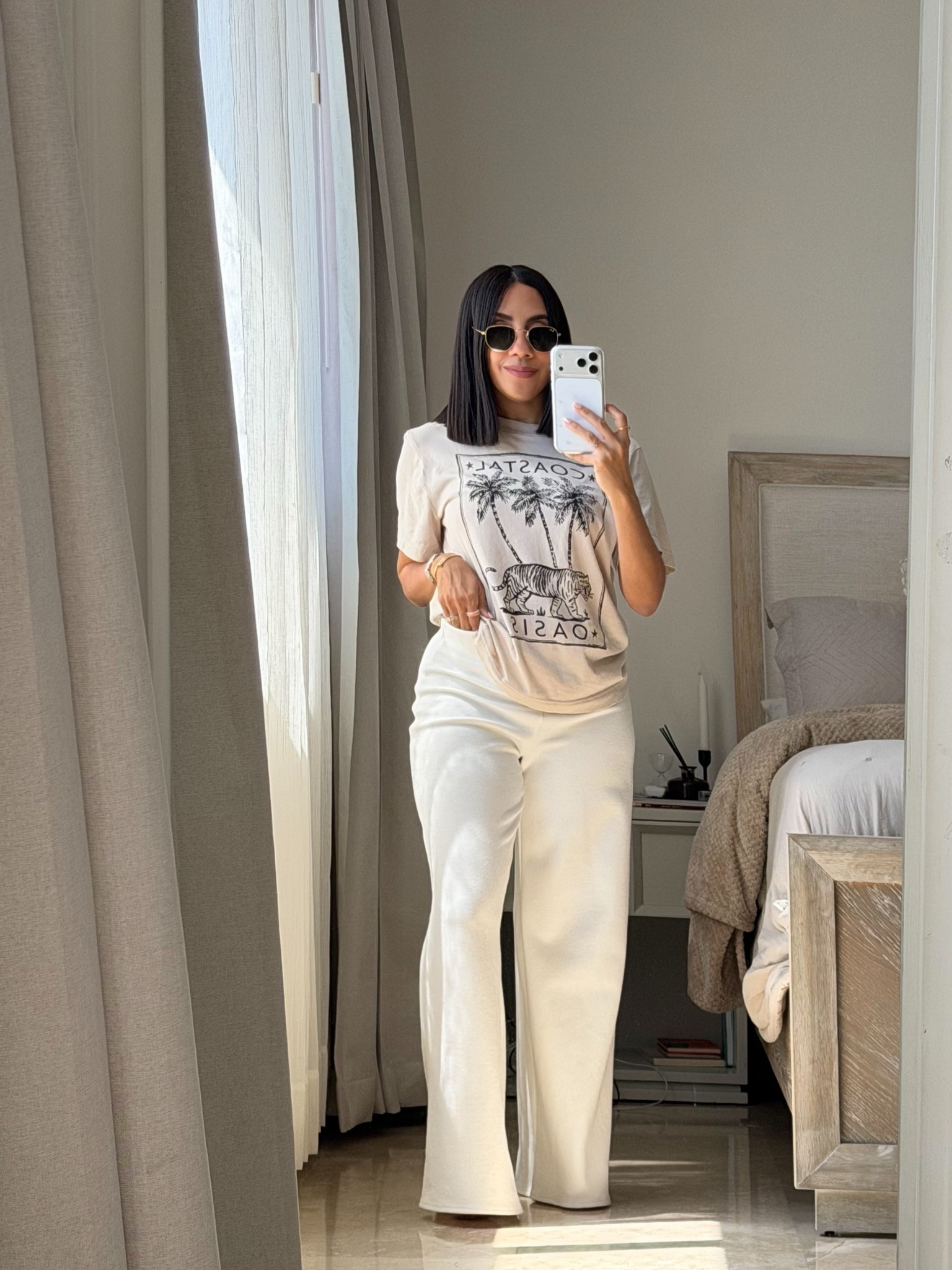Los pantalones blancos son todo lo que está bien está primavera verano 

#LTKdayinmylife #LTKmomlife #LTKootd