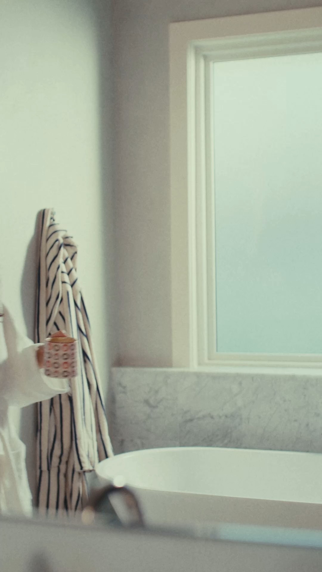 The morning chaos almost won, so I locked myself in the bathroom for a quick reset. Ulta Beauty products = the only reason I look like I have my life together. Week 1 deals are happening. 
What ritual keeps you going on days like this? 👇🏽
#ulta #ultabeauty #ad @ultabeauty


#LTKGiftGuide #LTKHoliday