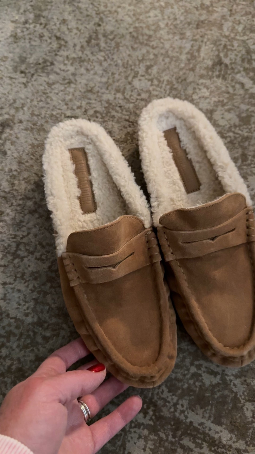 Designer look for less!! Super cute and cozy Sherpa lined mules!
These run big so I stuck with my small smaller size. If between sizes go down.



#LTKOver40 #LTKootd #LTKSaleAlert