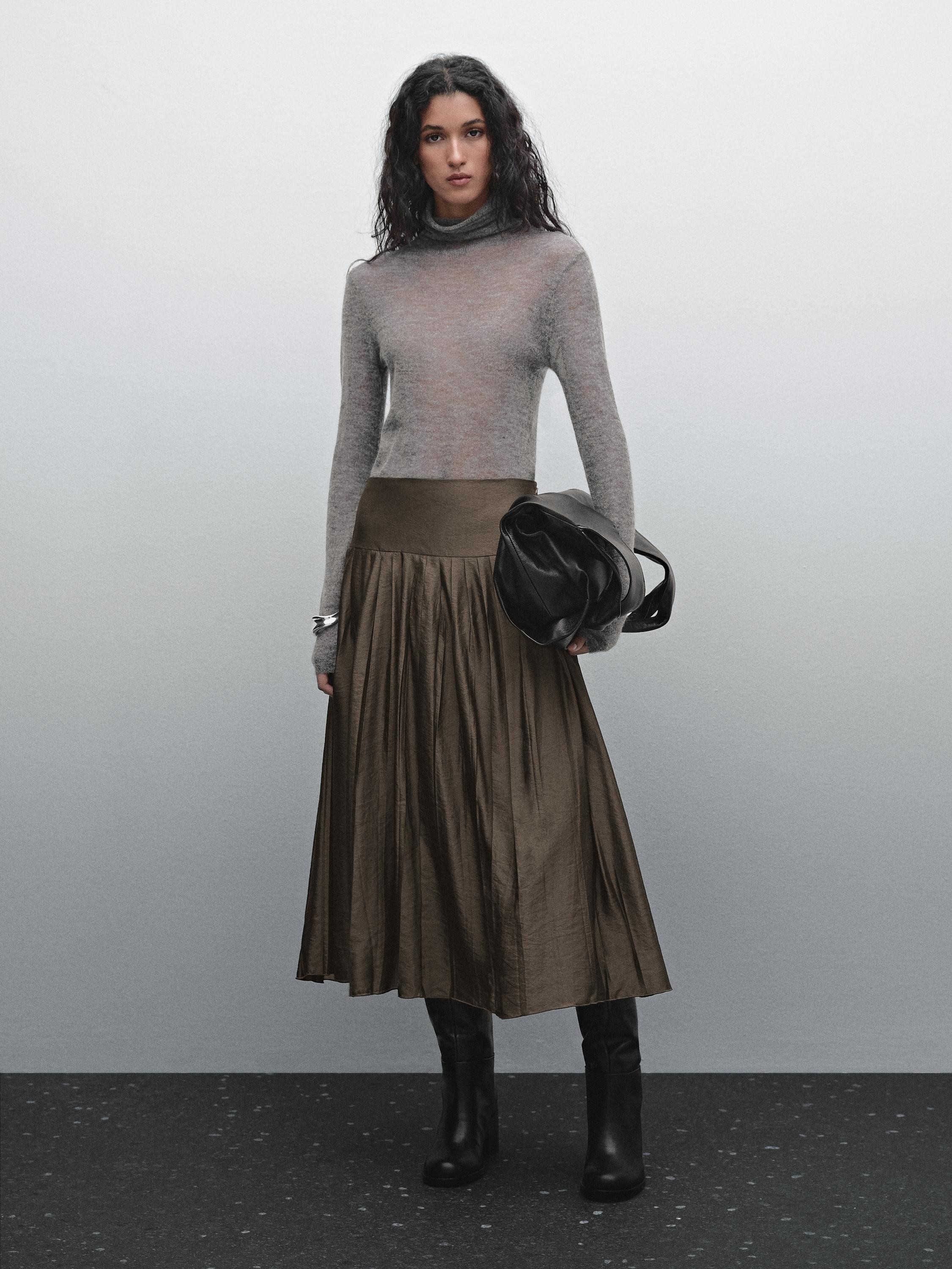 Flowing box pleat midi skirt | Massimo Dutti US