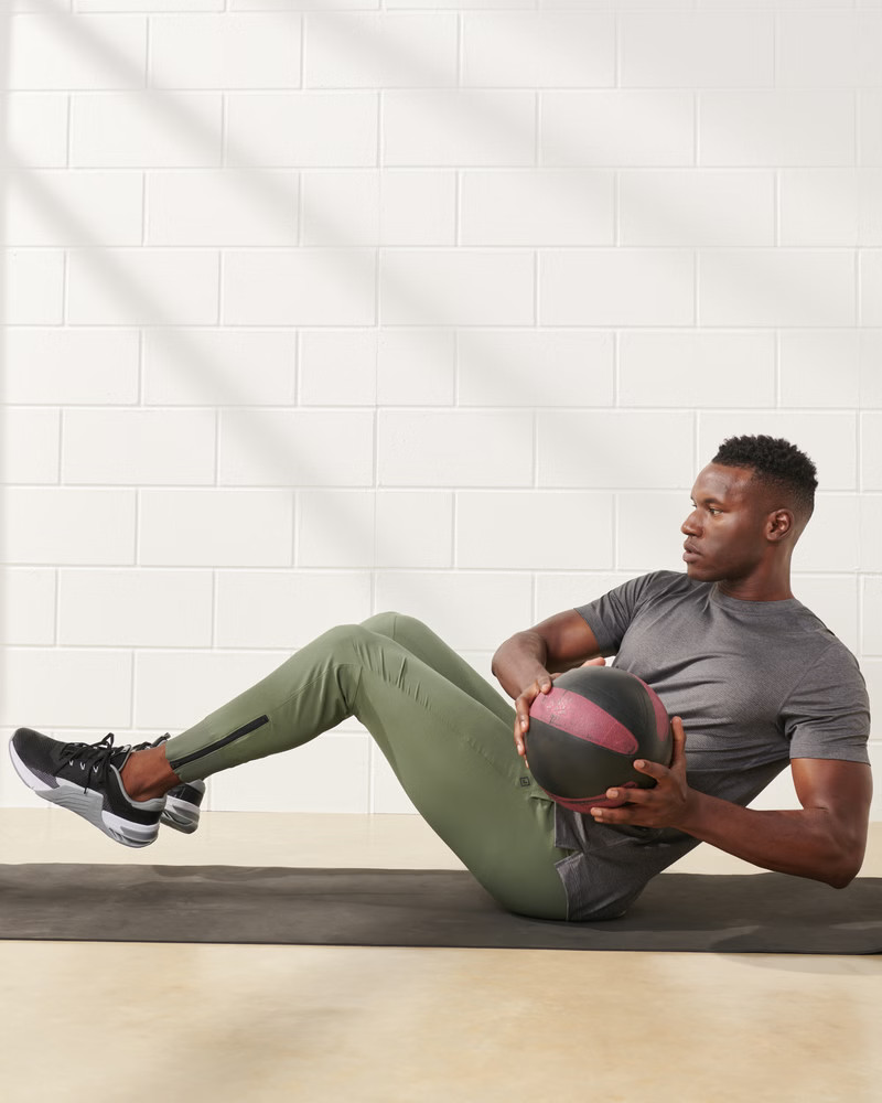 YPB motionTEK Training Joggers | Abercrombie & Fitch (US)