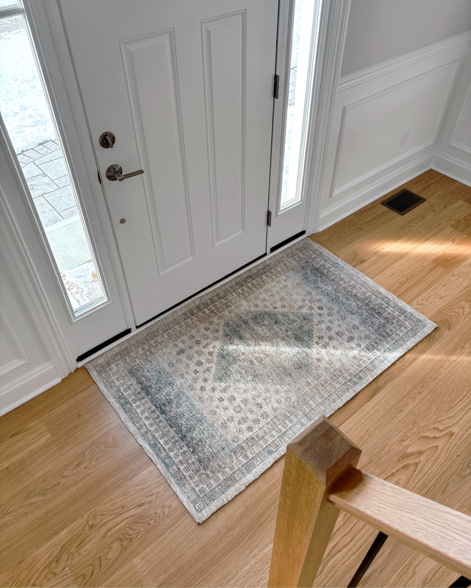 Foyer Rug🤍

#LTKhome #LTKfamily #LTKstyletip