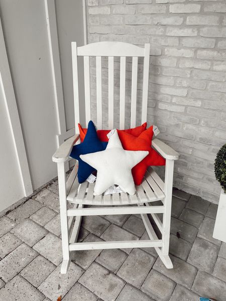 Oh my stars!!! The cutest outdoor pillows!!! ⭐️⭐️

#LTKhome #LTKSeasonal #LTKstyletip