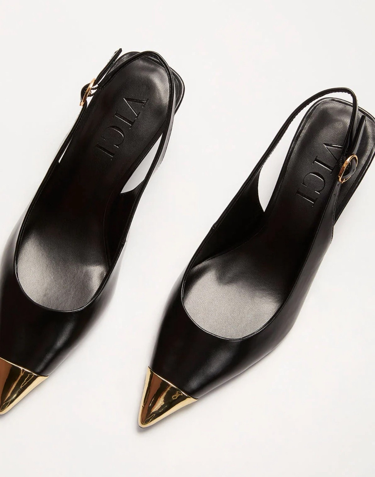 Love these metallic slingback heels

#LTKxVICI #LTKSeasonal #LTKStyleTip